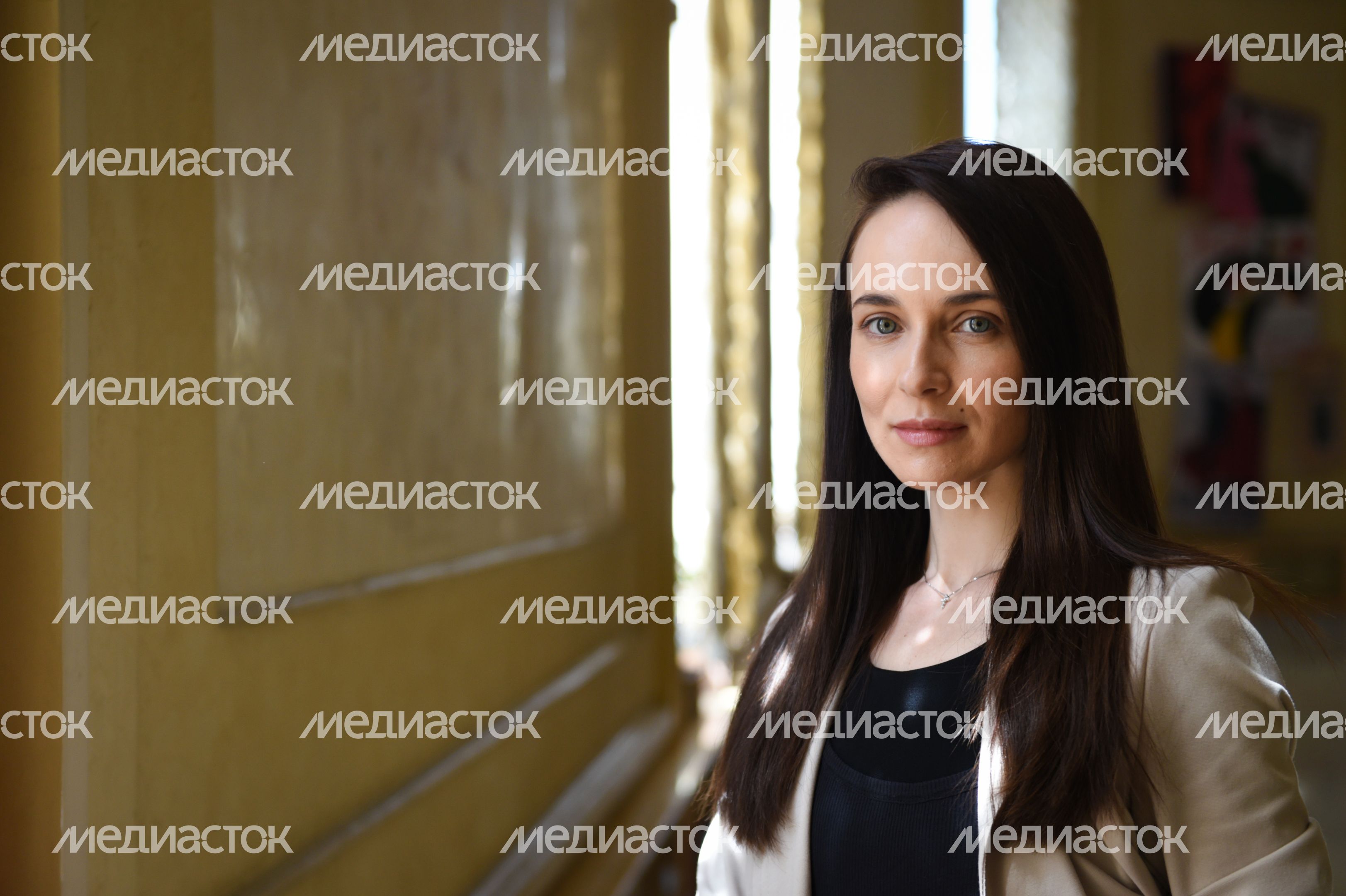 Актриса Анна Снаткина Актриса Анна Снаткина