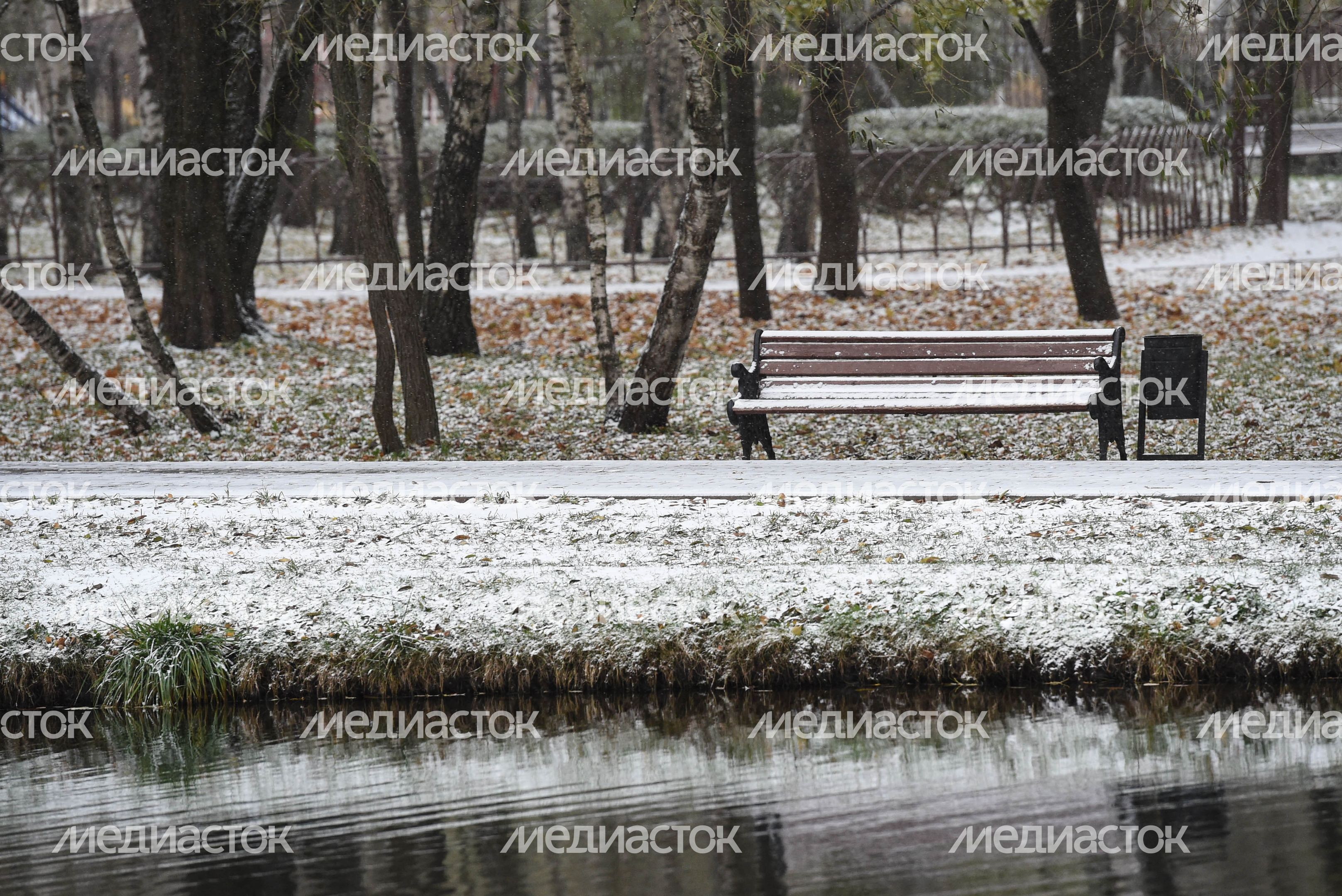 Первый снег в Москве