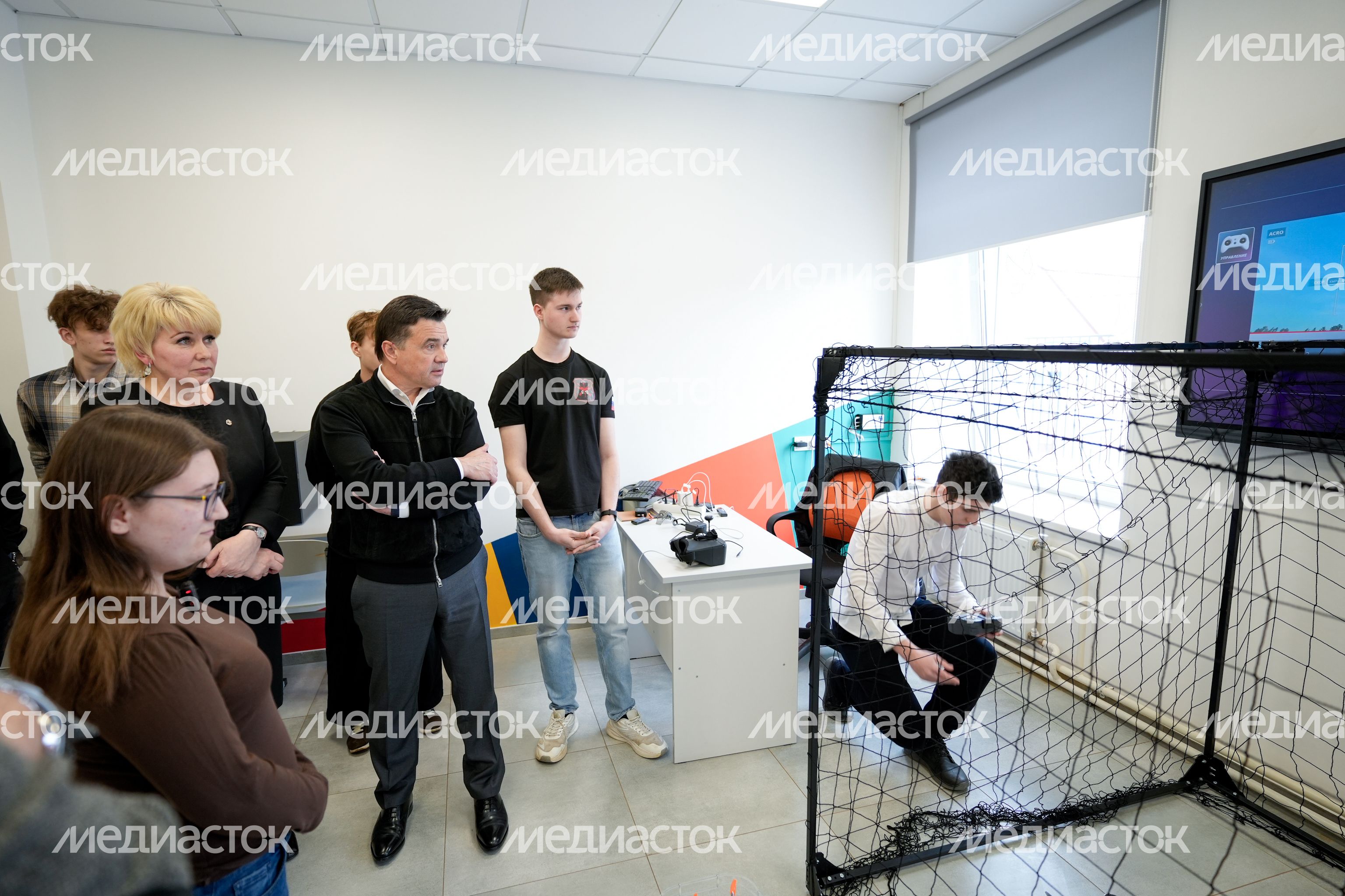 Андрей Воробьев и Игорь Щеголев посетили Дмитровский техникум Андрей Воробьев и Игорь Щеголев посетили Дмитровский техникум
