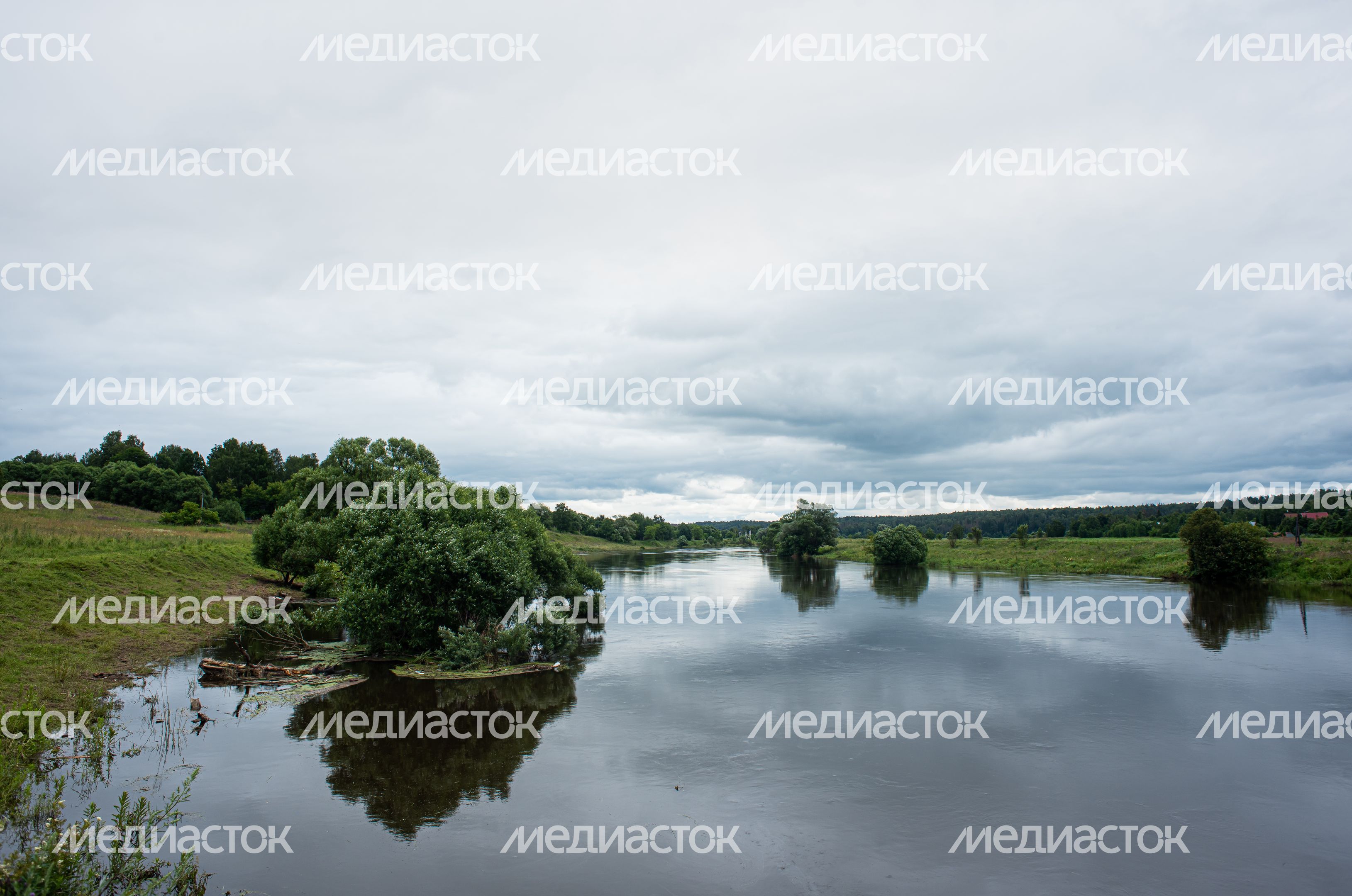 Подвесной мост у села Каринское