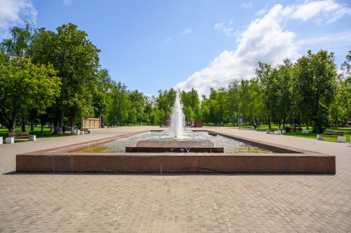 Фонтан в сквере Боевой Славы в Старой Купавне Богородского округа