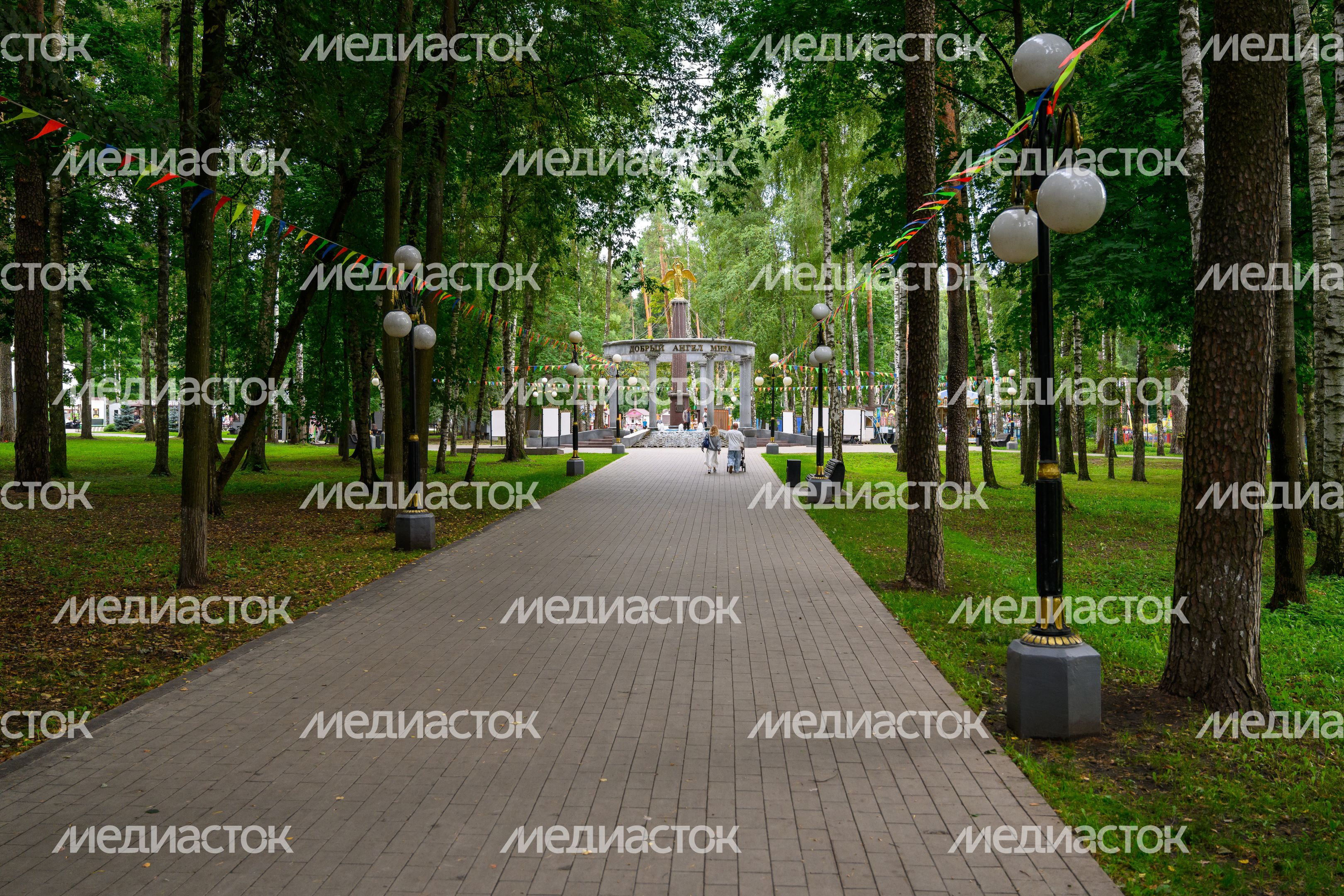 Фонтан «Добрый ангел мира» в Центральном парке культуры и отдыха в Ногинске Богородского округа Фонтан «Добрый ангел мира» в Центральном парке культуры и отдыха в Ногинске Богородского округа