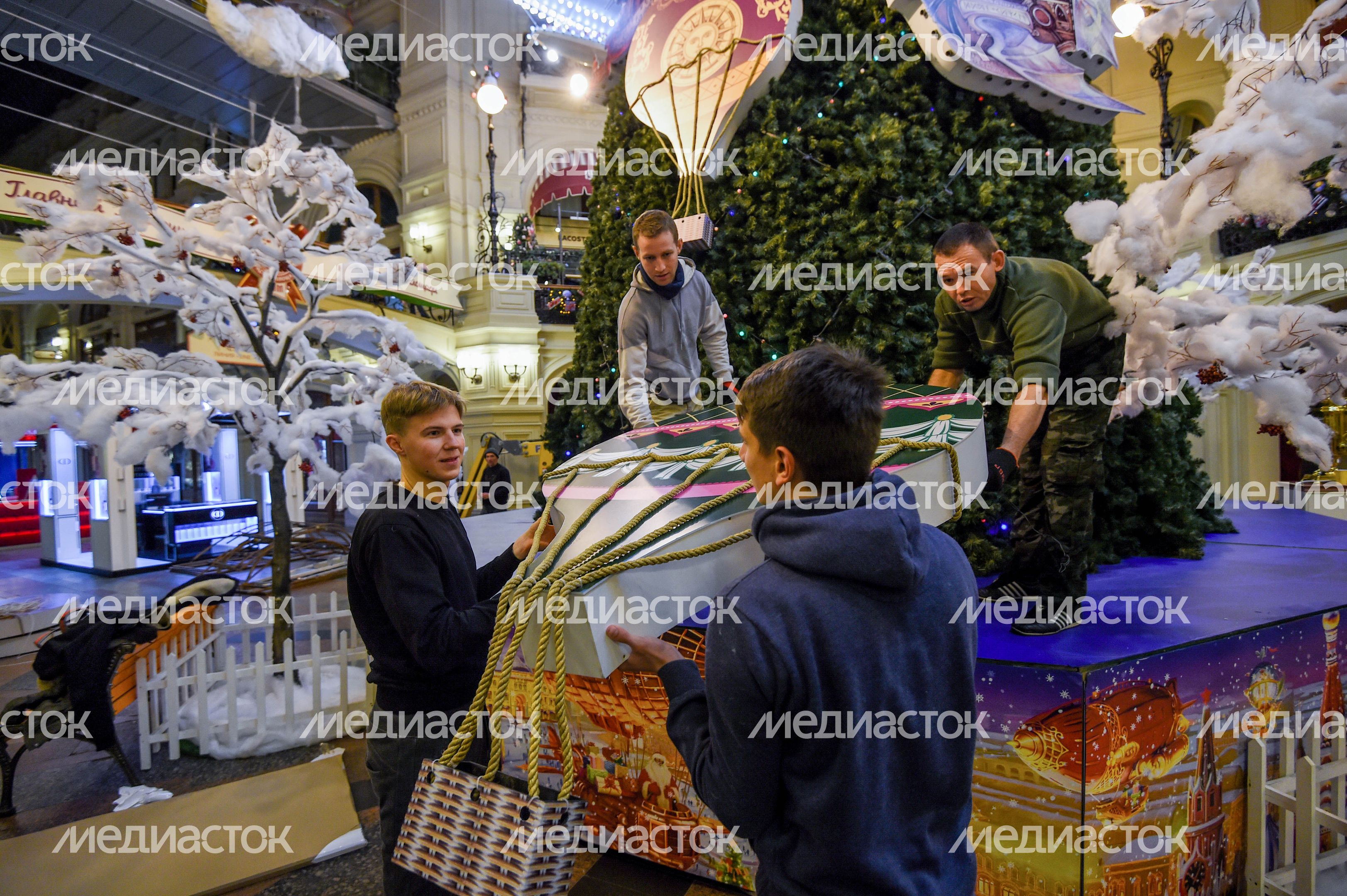 Новогоднее оформление ГУМа к Новому году