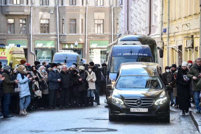 Церемония прощания с актером Василием Лановым в московском театре имени Вахтангова