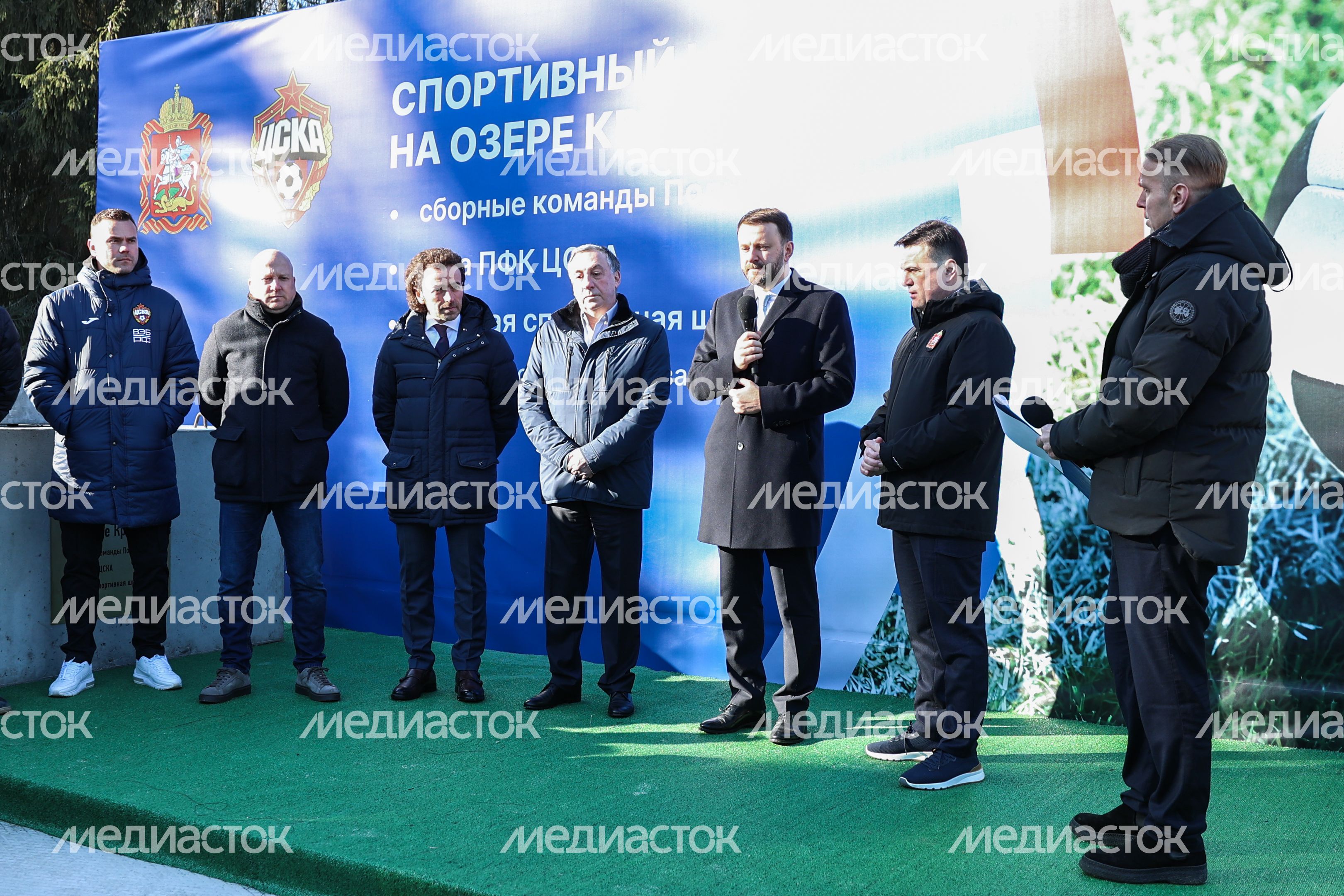 Андрей Воробьев заложил первый камень в основание новой футбольной базы для ЦСКА Андрей Воробьев заложил первый камень в основание новой футбольной базы для ЦСКА