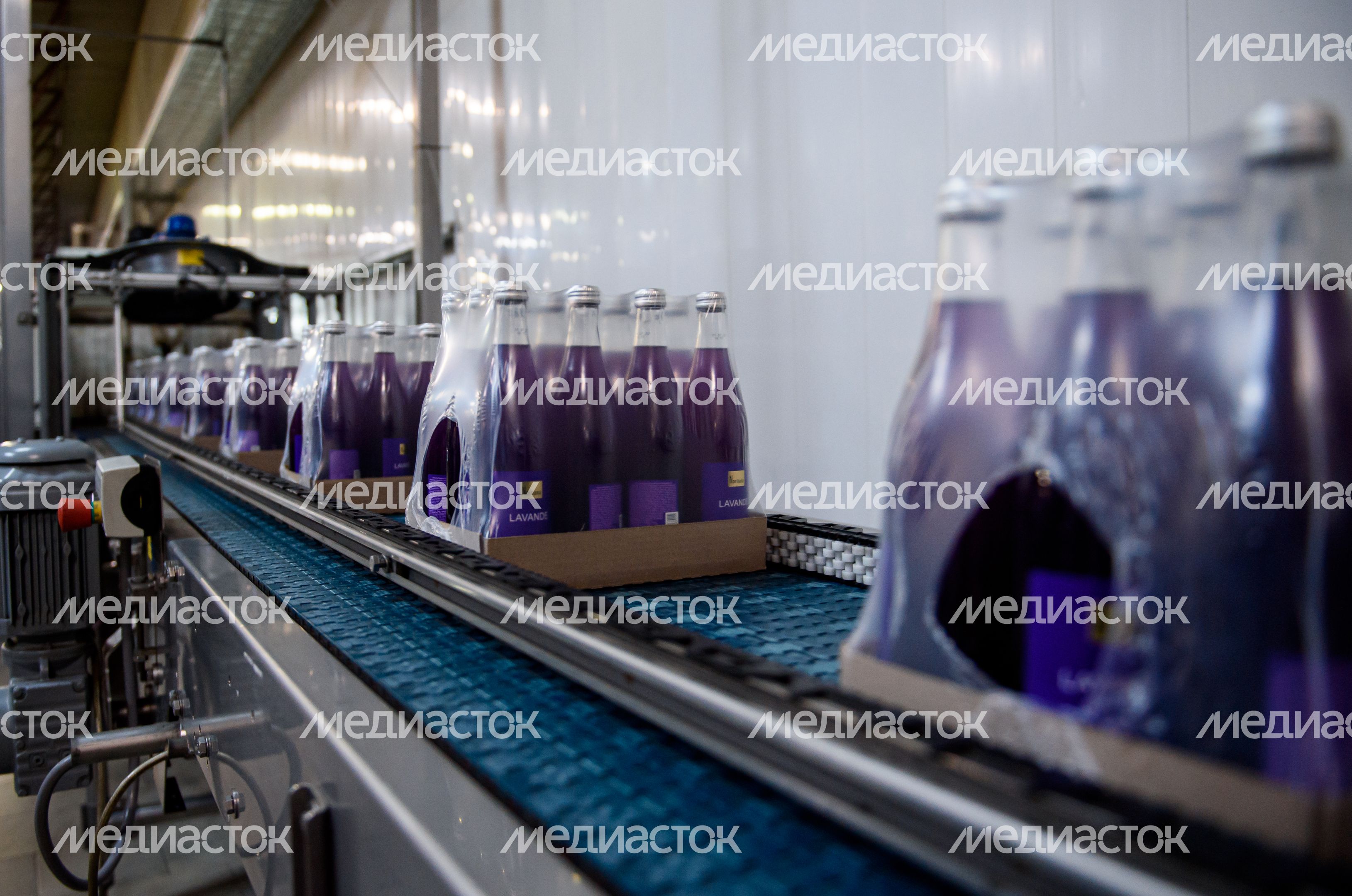 Аналог Сoca‑Cola начали производить в Подмосковье Аналог Сoca‑Cola начали производить в Подмосковье
