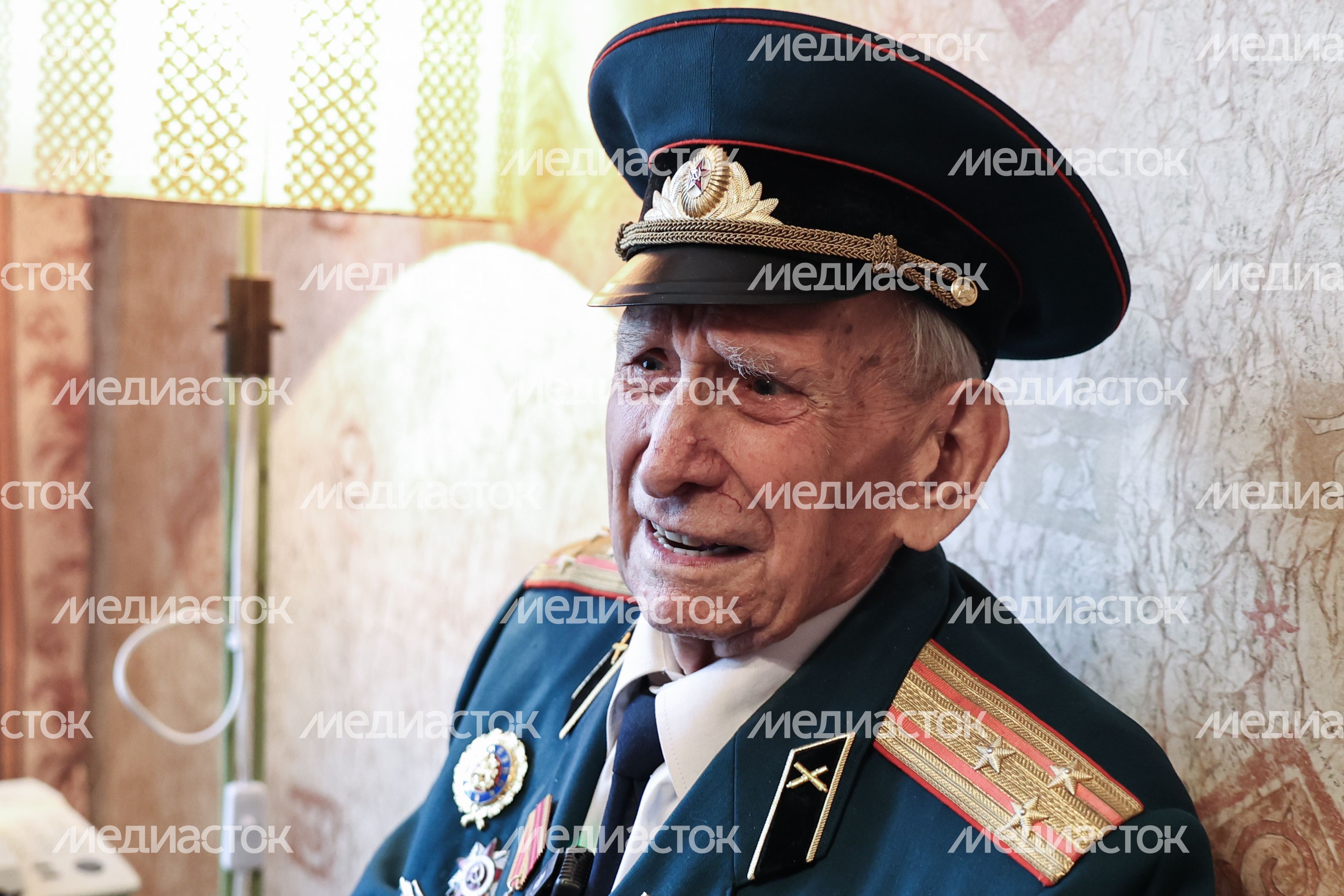 Ветерану войны Александру Золотову присвоили звание Почетного гражданина Московской области Ветерану войны Александру Золотову присвоили звание Почетного гражданина Московской области