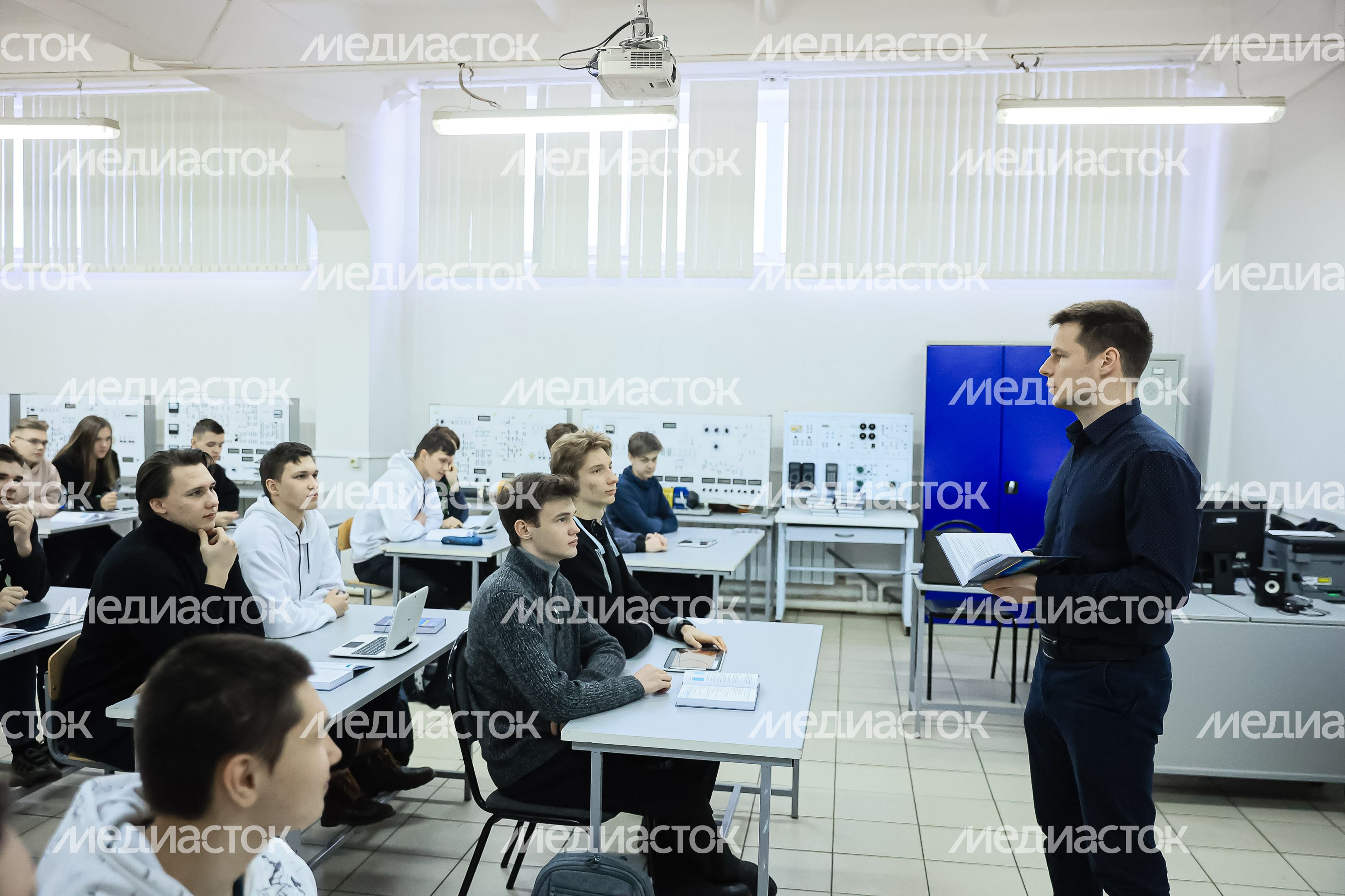 Посещение Губернатором Павлово-Посадского Техникума