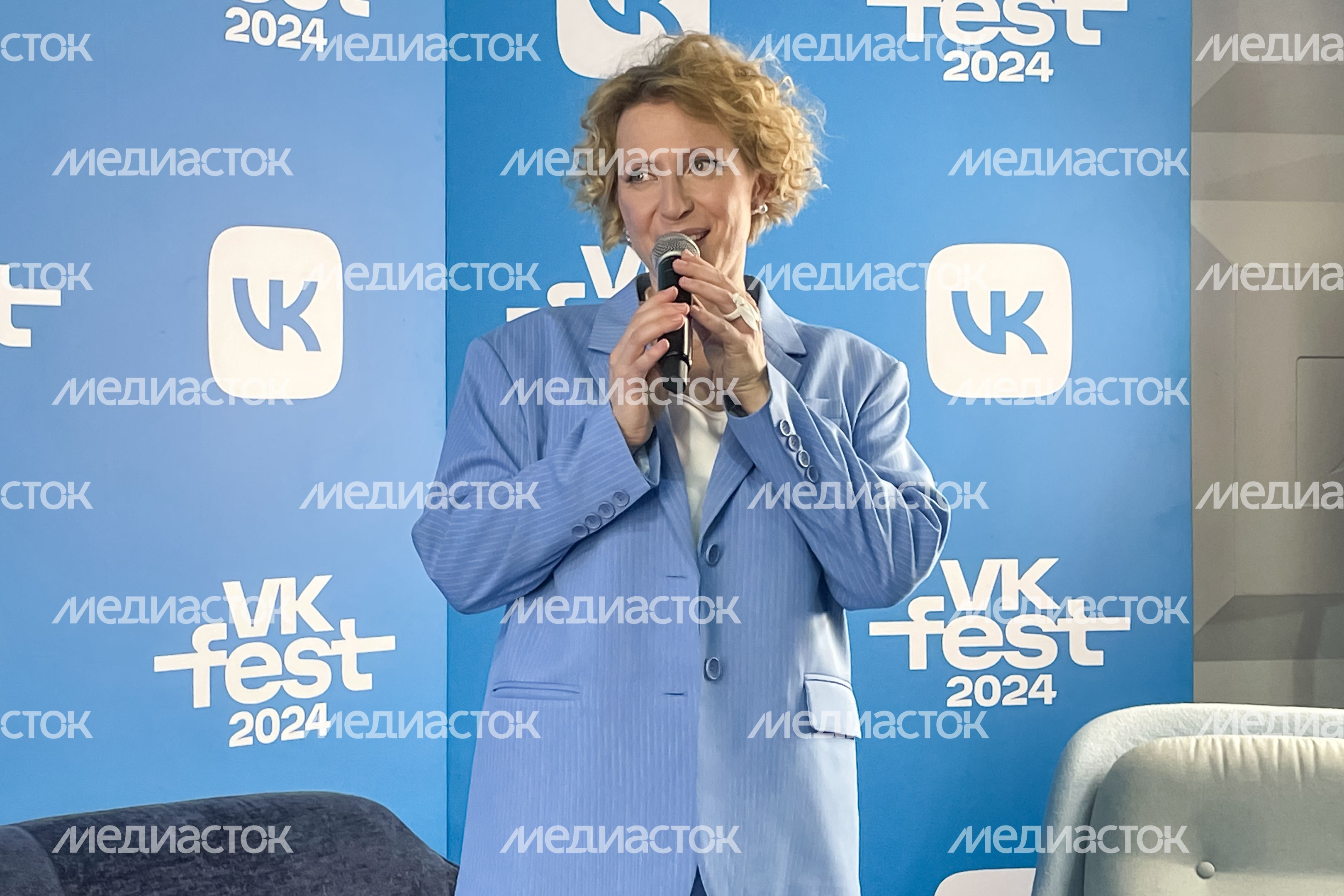 Яна Чурикова на пресс-конференции VK Fest -2024 в Лужниках Яна Чурикова на пресс-конференции VK Fest -2024 в Лужниках