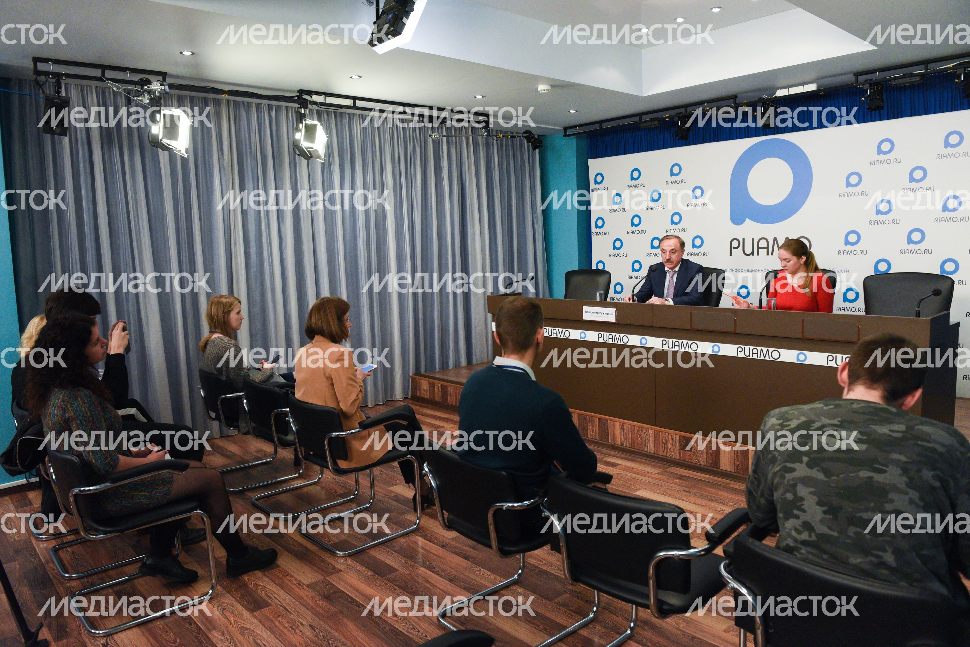 Пресс-конференция, посвященная реализации в городском округе Люберцы программы по благоустройству парковых и лесопарковых зон Пресс-конференция, посвященная реализации в городском округе Люберцы программы по благоустройству парковых и лесопарковых зон