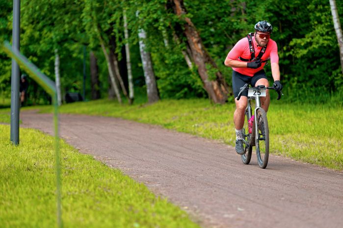 Первый велозаезд серии Gran Fondo Gravel Race в парке Малевича Одинцовского округа