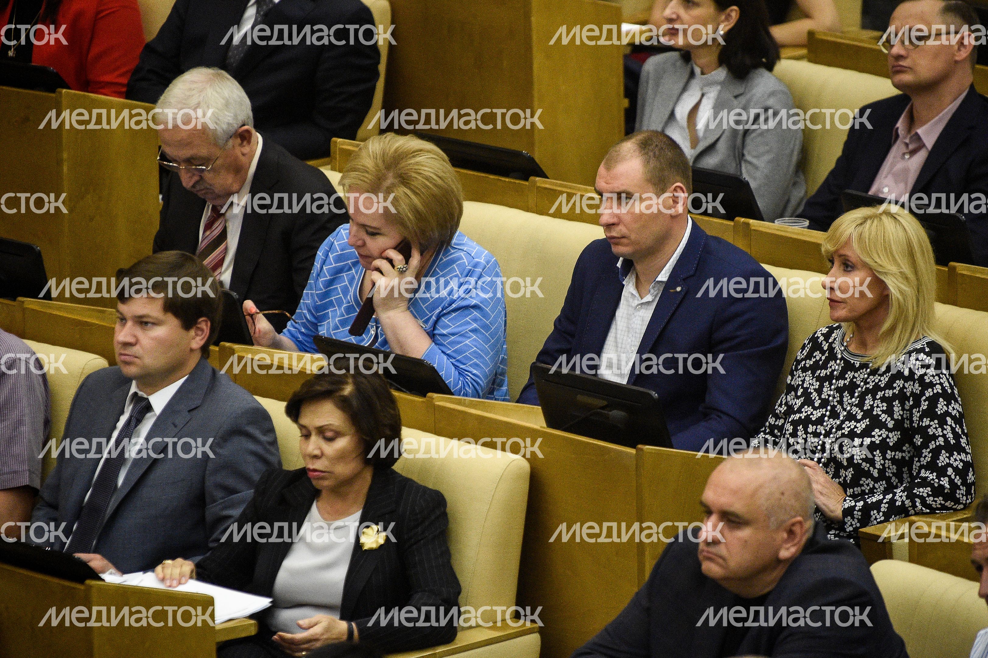 В Госдуме прошли парламентские слушания В Госдуме прошли парламентские слушания