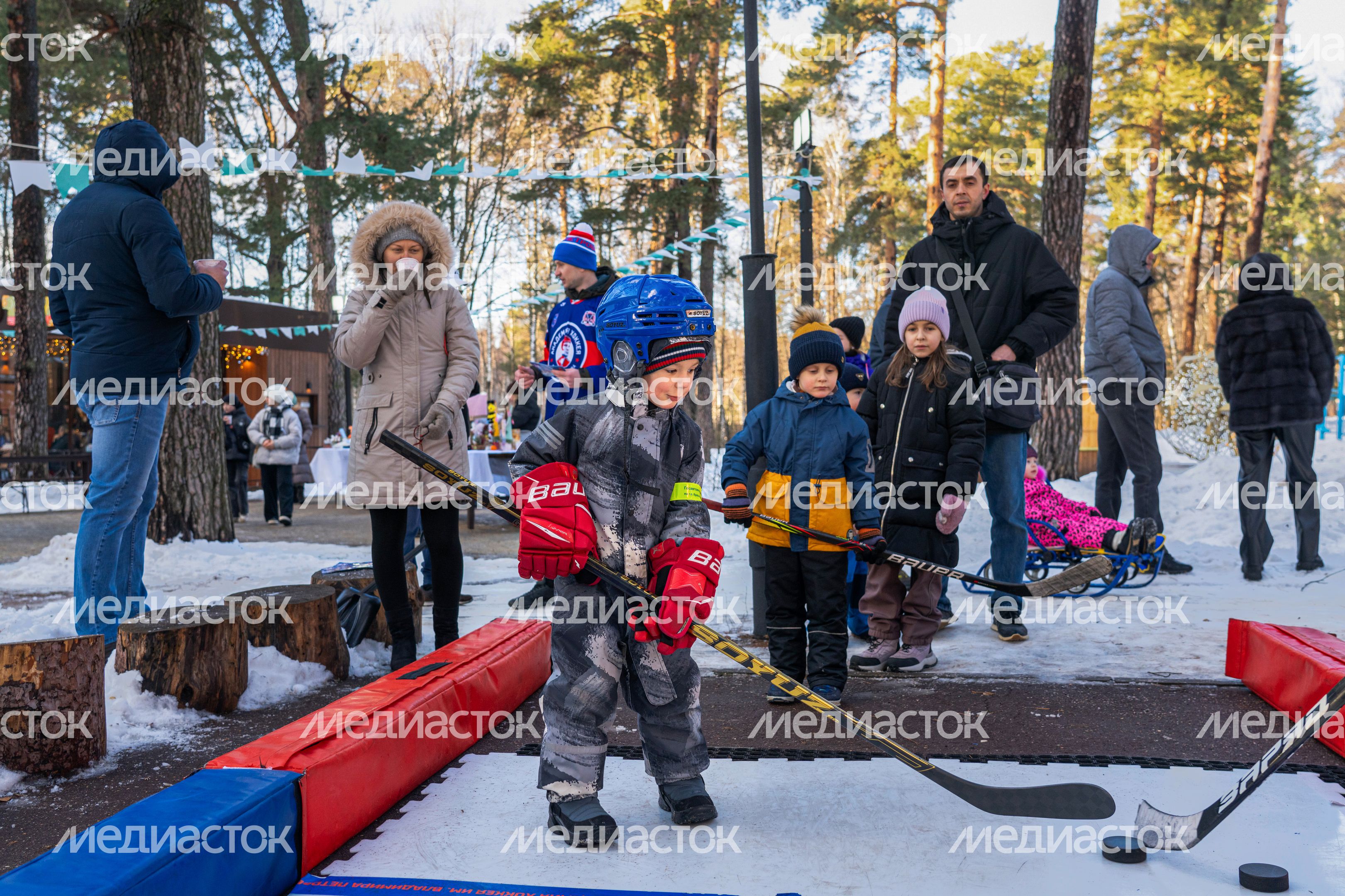Спортивное мероприятие «Зимние рекорды» в детском городке «Сказочный» Спортивное мероприятие «Зимние рекорды» в детском городке «Сказочный»