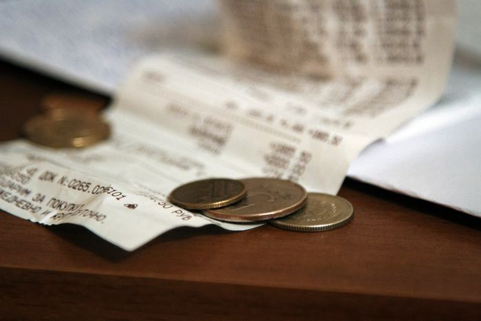 Сдача и чек в магазине