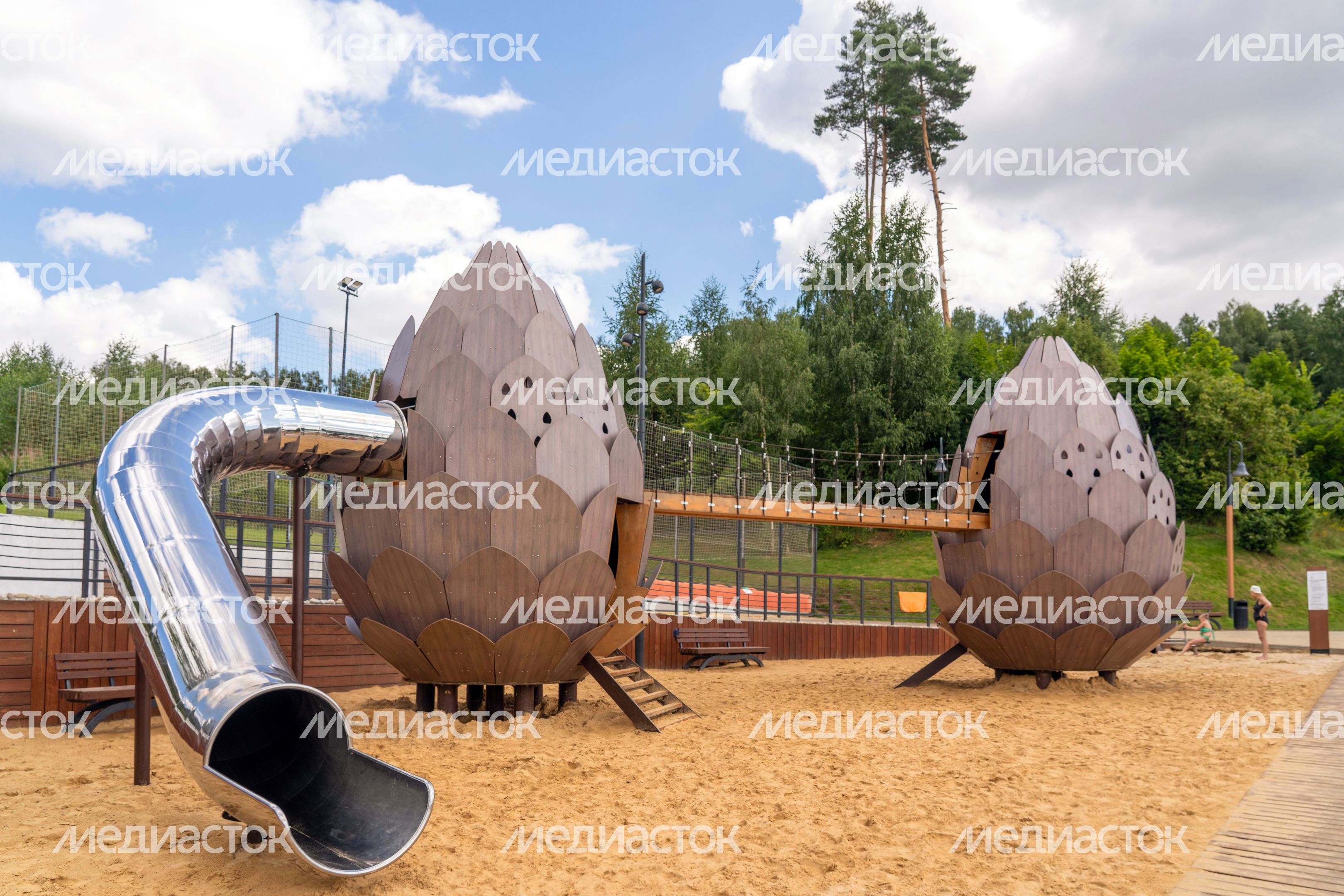 Набережная реки Синички в Красногорске Набережная реки Синички в Красногорске