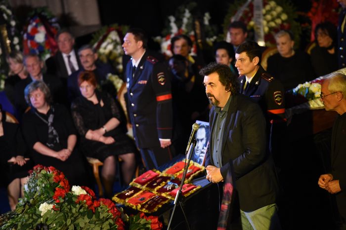 Прощание с актером Алексеем Баталовым в Доме кино в Москве
