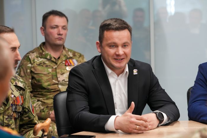 Встреча с участниками СВО - победителями предварительного голосования "Единой России"