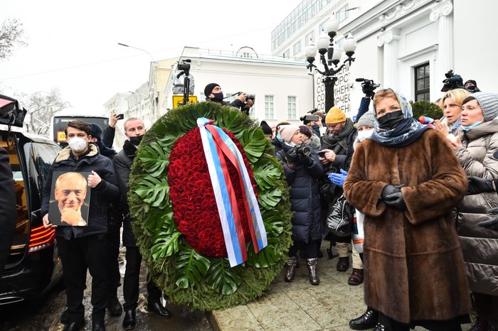 Церемония прощания с актером Валентином Гафтом в театре «Современник» в Москве