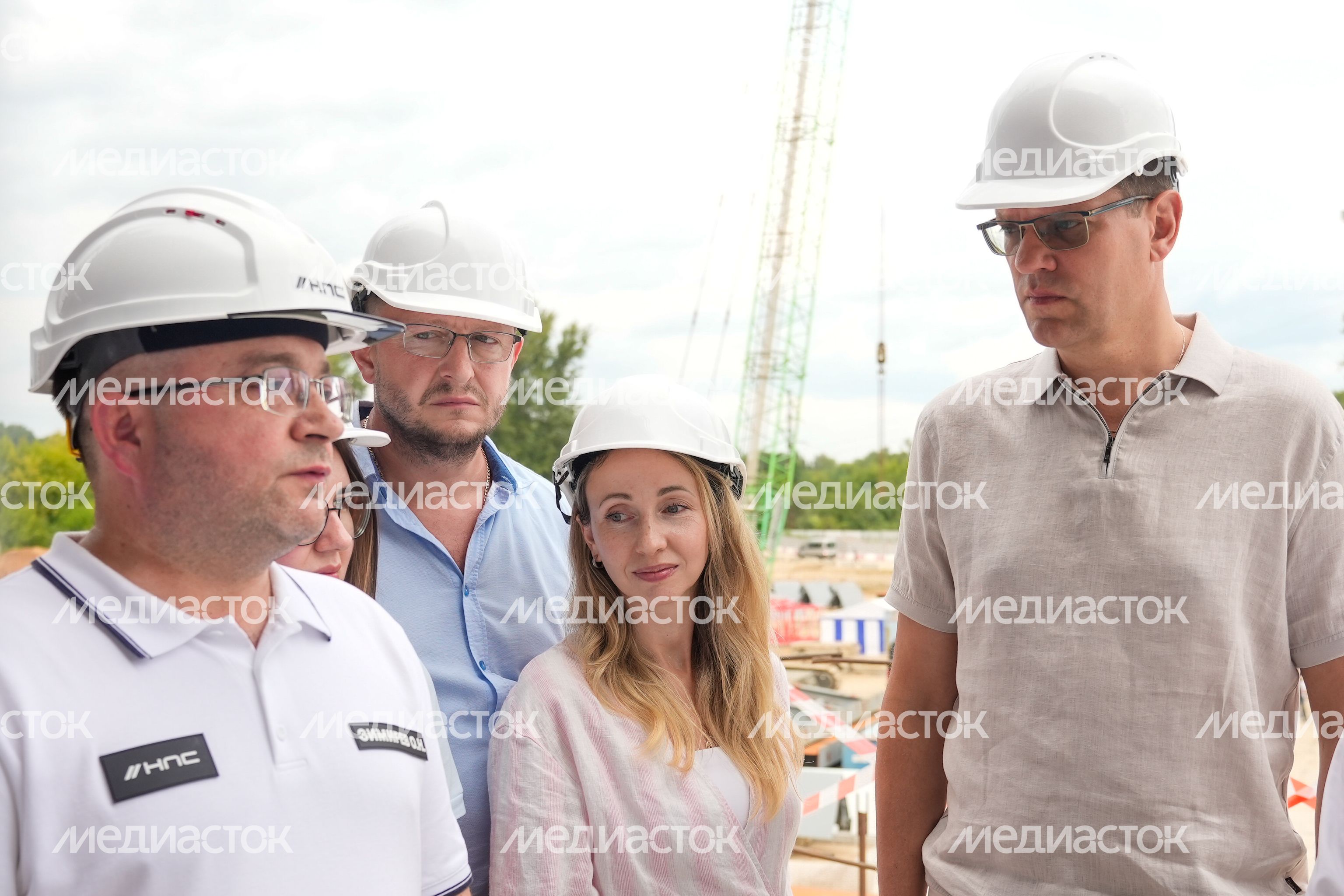 Денис Кравченко проверил ход работ по возведению нового Рогачевского моста в Дмитрове