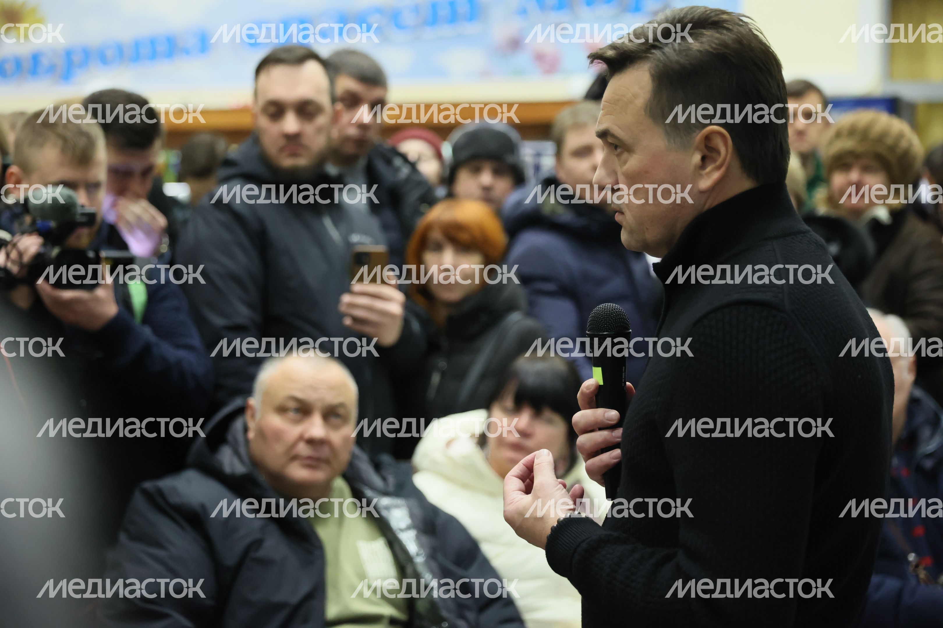 Андрей Воробьев провел очередной оперативный штаб по вопросам тепло- и электроснабжения в Климовске Андрей Воробьев провел очередной оперативный штаб по вопросам тепло- и электроснабжения в Климовске