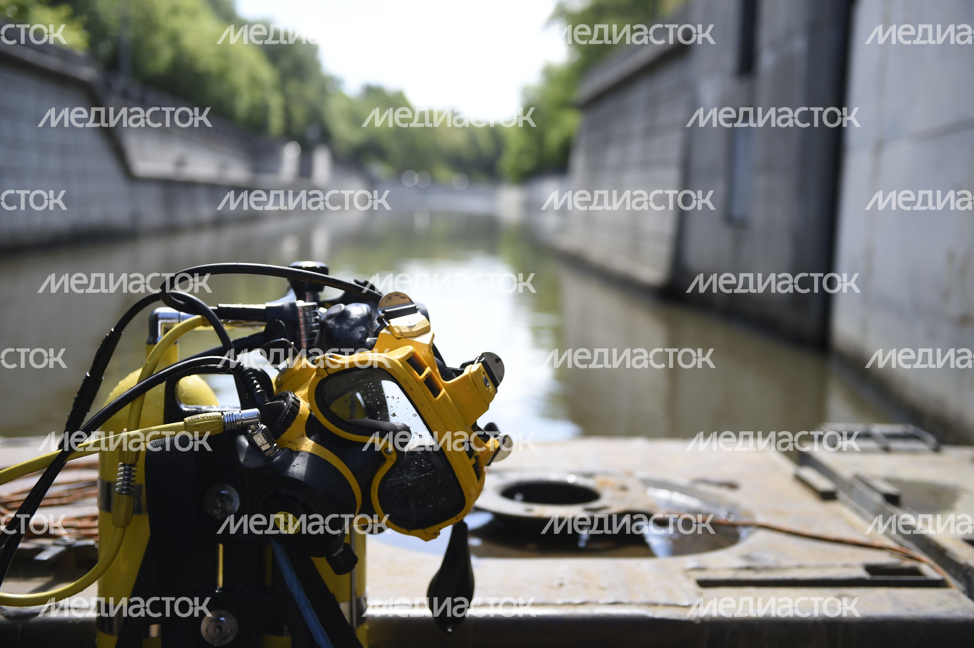 «Мосводосток» проверил гидроузел на реке Яуза в Москве