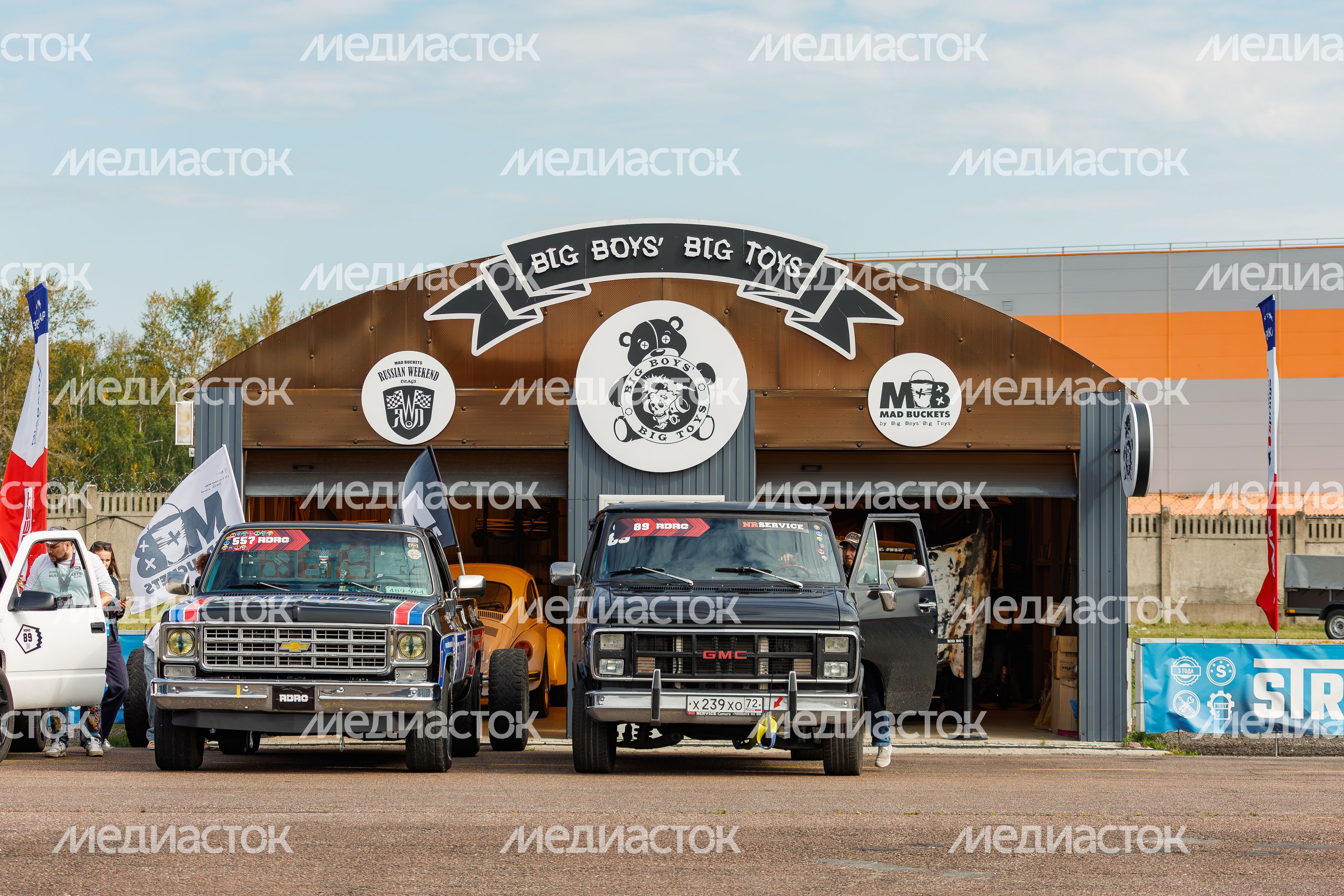 На Sueta Car Fest выбрали лучшие автомобили по тюнингу и автозвуку На Sueta Car Fest выбрали лучшие автомобили по тюнингу и автозвуку