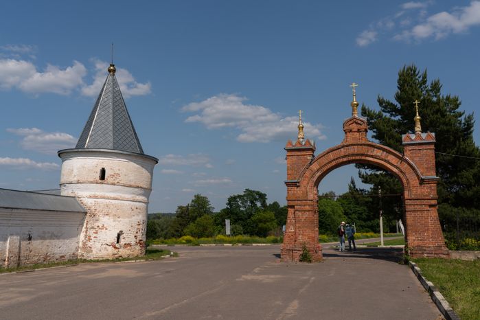 Лужецкий монастырь