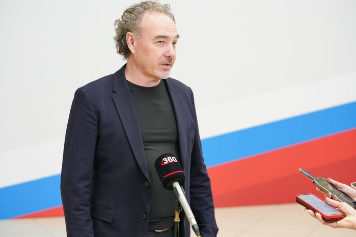 Алексей Поддубный "Джанго" выступил перед участниками форума