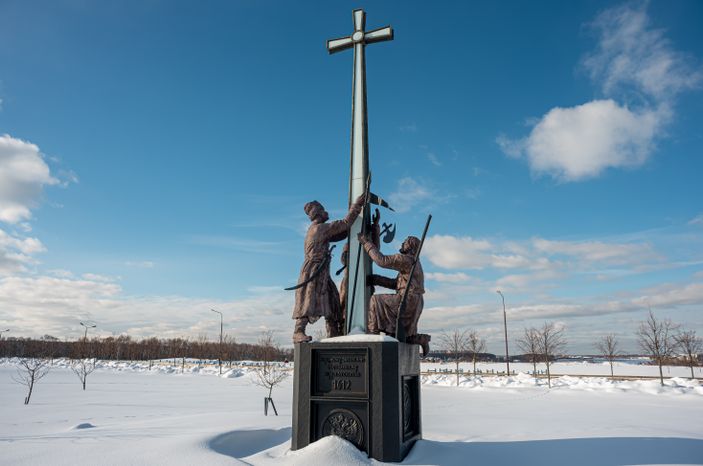 Зимние виды Национального Конного арка Русь