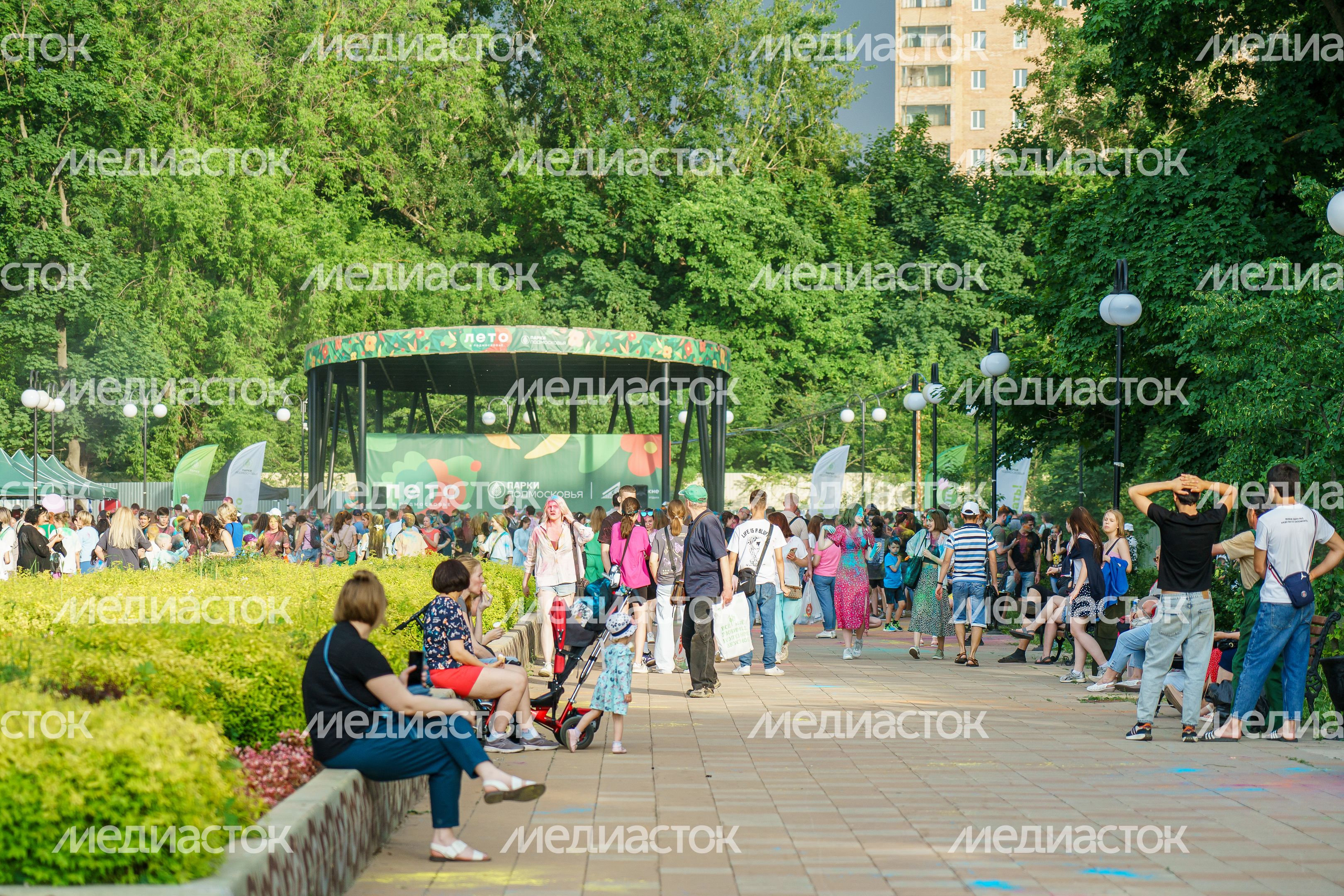 День защиты детей в Центральном парке культуры и отдыха в Люберцах