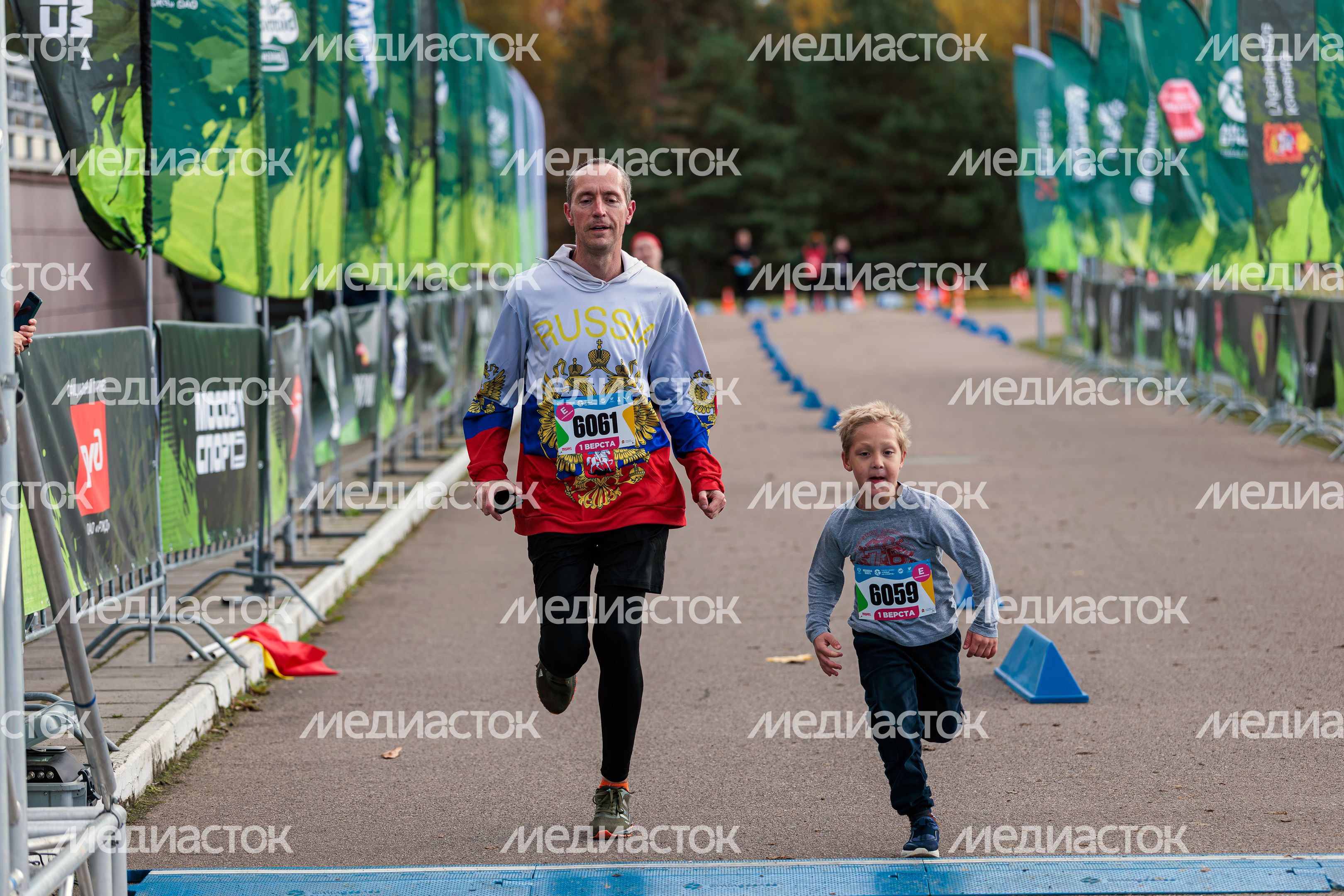 Забег «Семья на спорте» по пересеченной местности в Красногорске Забег «Семья на спорте» по пересеченной местности в Красногорске