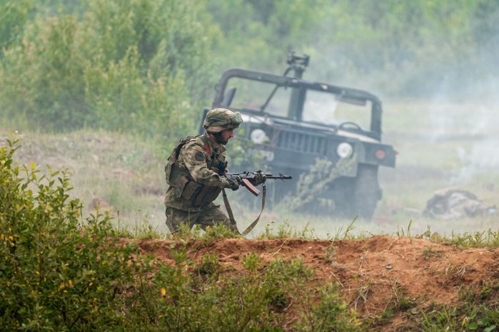 Реконструкция современных боевых действий в парке «Патриот» Одинцовского округа