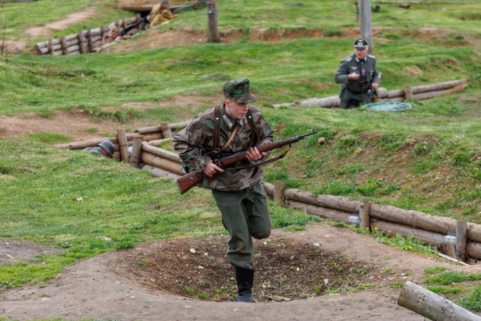 День Победы в Центральном парке «Патриот» Одинцовского округа: военно-историческая реконструкция «В логове зверя»