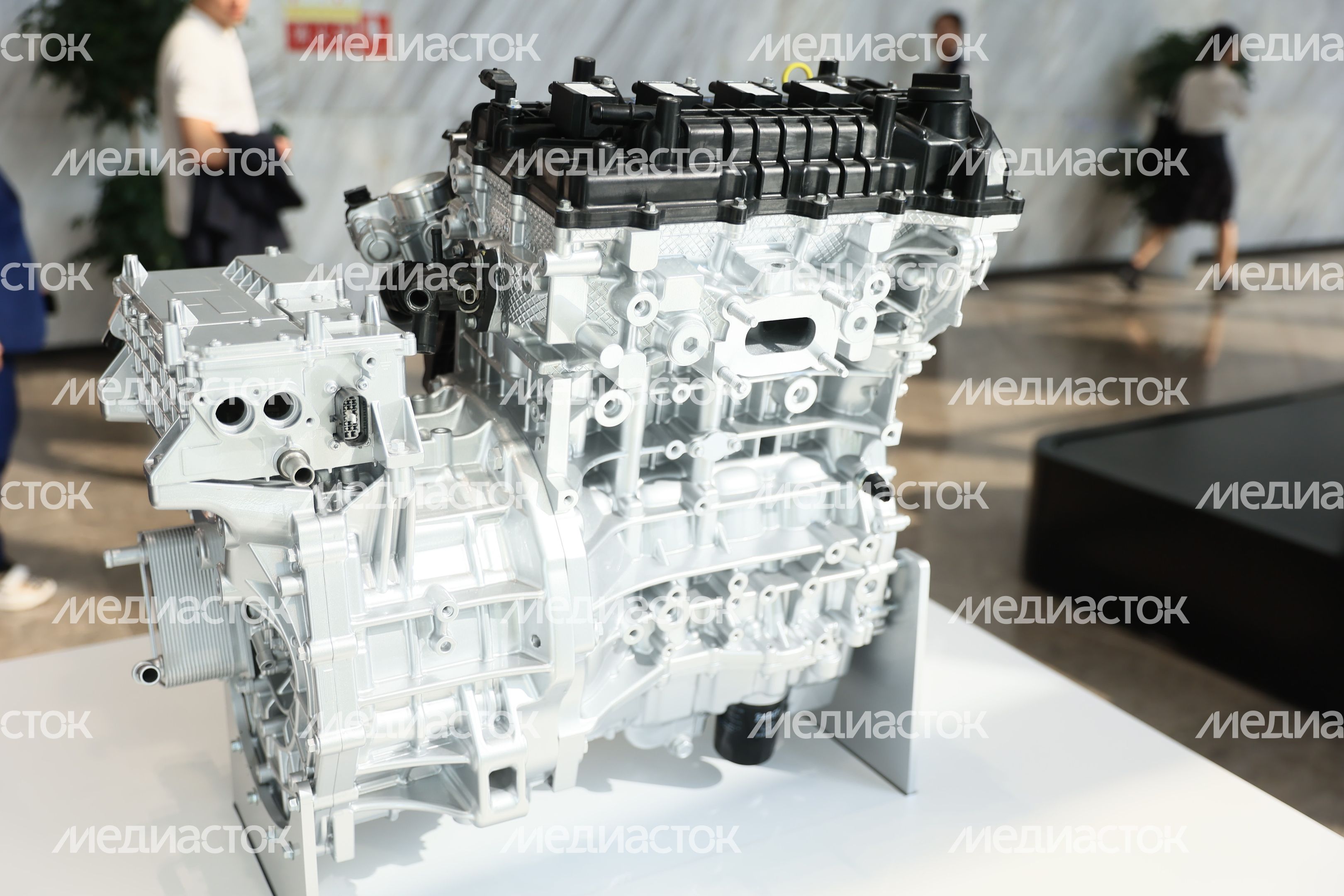 Посещение автозавода Changan Automobile Group в Китае Губернатором Подмосковья