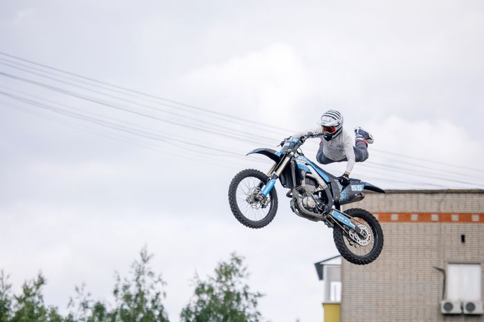 Шоу команды мотофристайла FMX13 в Лобне