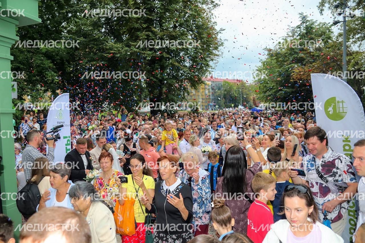 Посетители Раменского городского парка