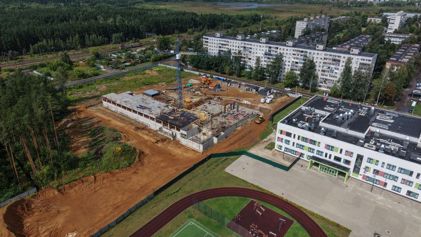 Строительство пристройки на 550 мест к Ликино-Дулевскому лицею