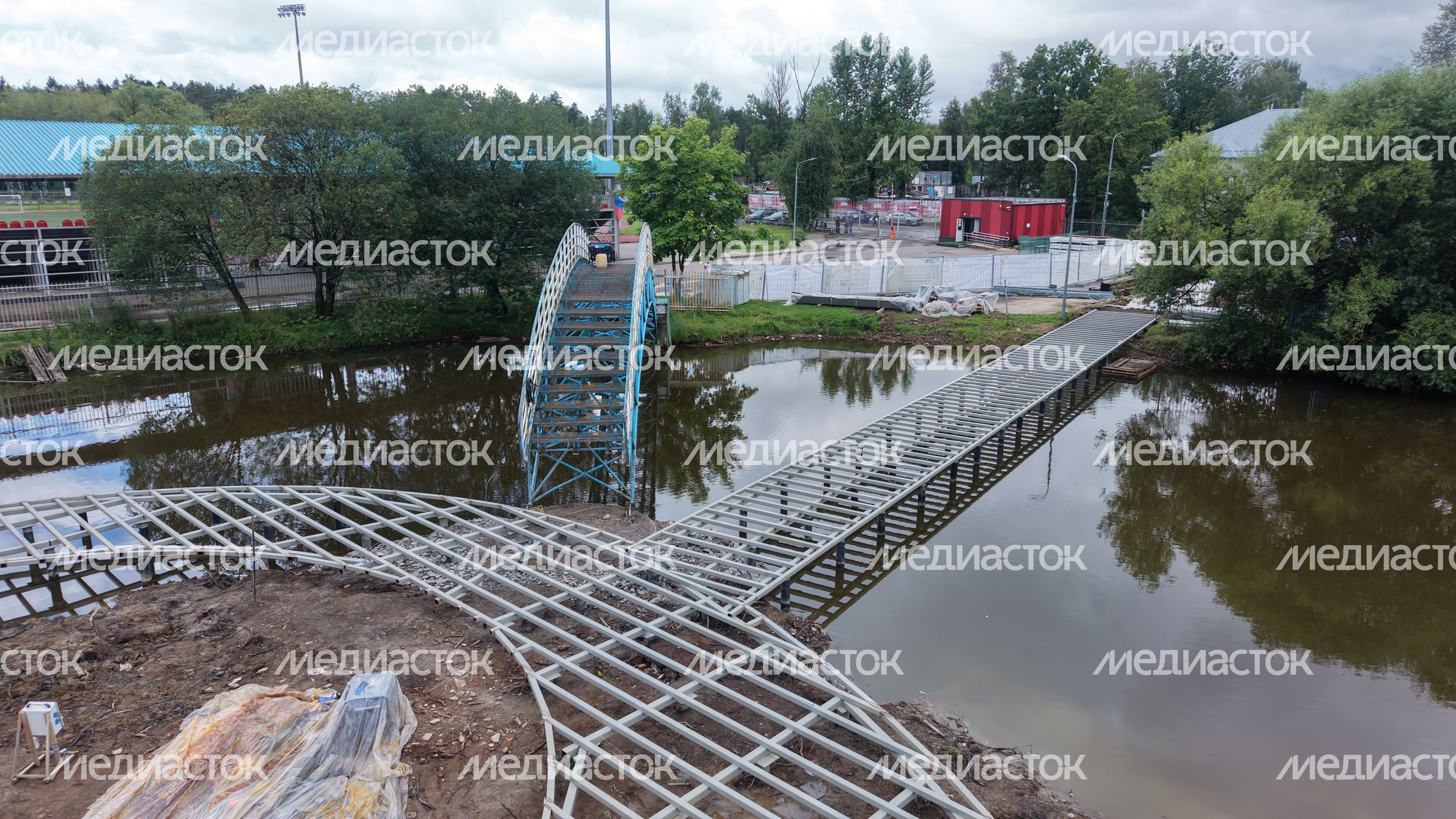 Благоустройство набережной пруда "Москвич" в Лобне