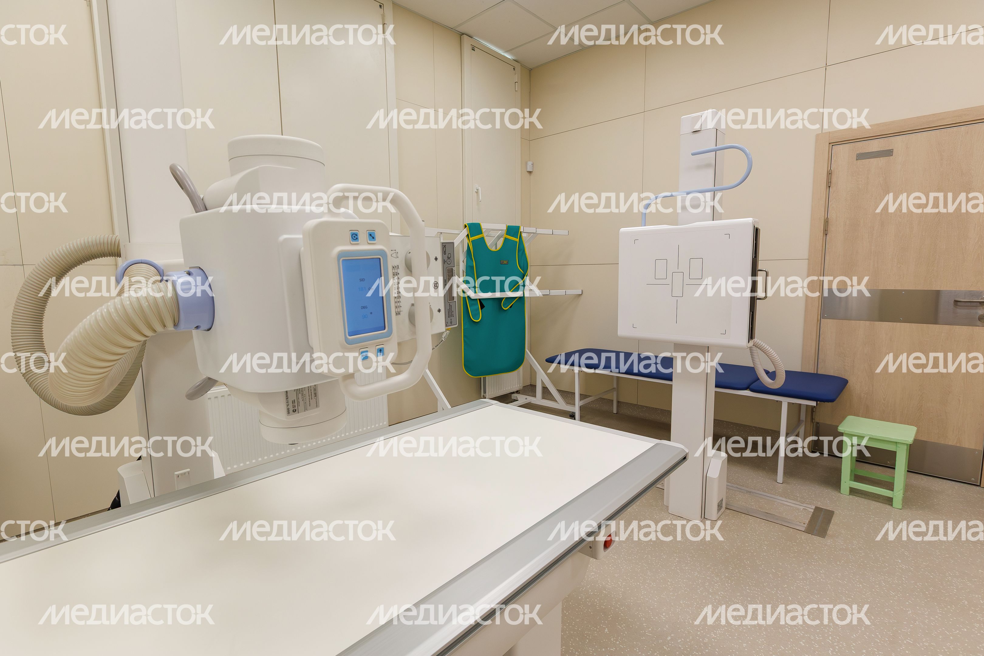 Поликлиника в Хотьково Сергиево-Посадского округа. Медицинское оборудование в отделении рентгенодиагностики Поликлиника в Хотьково Сергиево-Посадского округа. Медицинское оборудование в отделении рентгенодиагностики