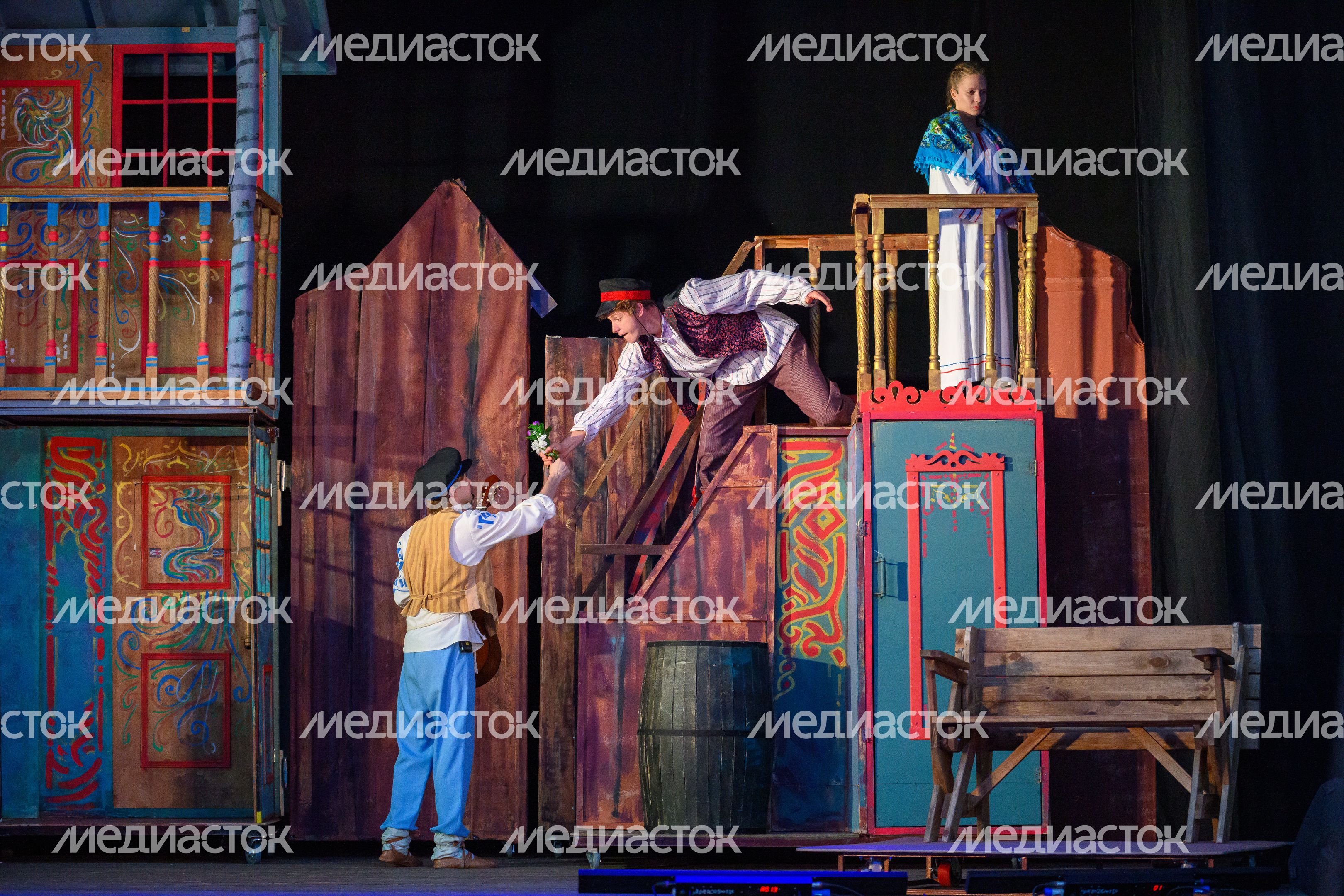 Спектакль Дмитровского драматического театра «Горячее сердце» на Пушкинском театральном фестивале-2026 в Пушкино Спектакль Дмитровского драматического театра «Горячее сердце» на Пушкинском театральном фестивале-2026 в Пушкино