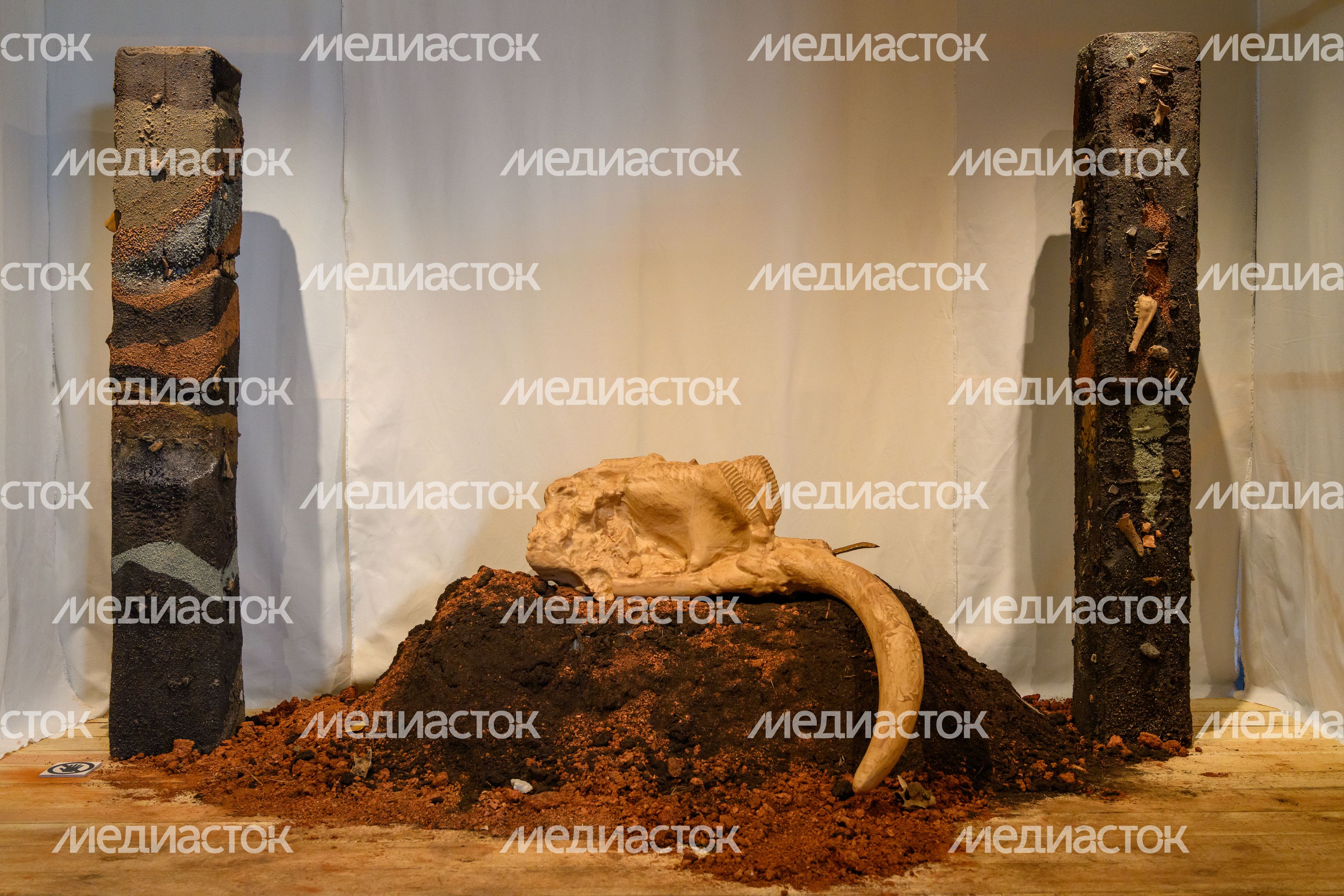 Выставка «Русский восток: сквозь время и шелка» в арт-пространстве «Цехъ» на фестивале искусства «Перезагрузка» 2026 Выставка «Русский восток: сквозь время и шелка» в арт-пространстве «Цехъ» на фестивале искусства «Перезагрузка» 2026