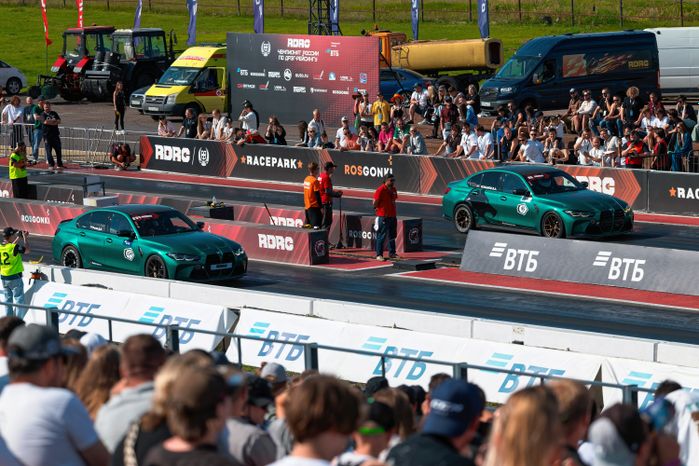 Чемпионат и Кубок России по дрэг-рейсингу RDRC 2026. Заезд автомобилей на автодроме RDRC Racepark в Раменском округе