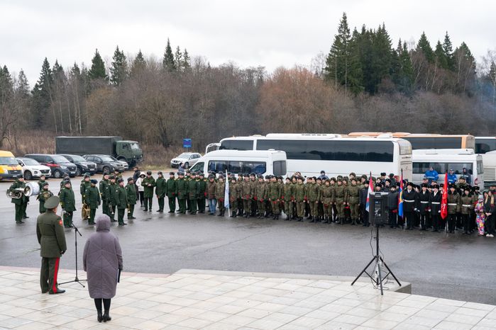 Торжественное мероприятие, посвященное подвигу 11 героев-саперов, в Волоколамском округе