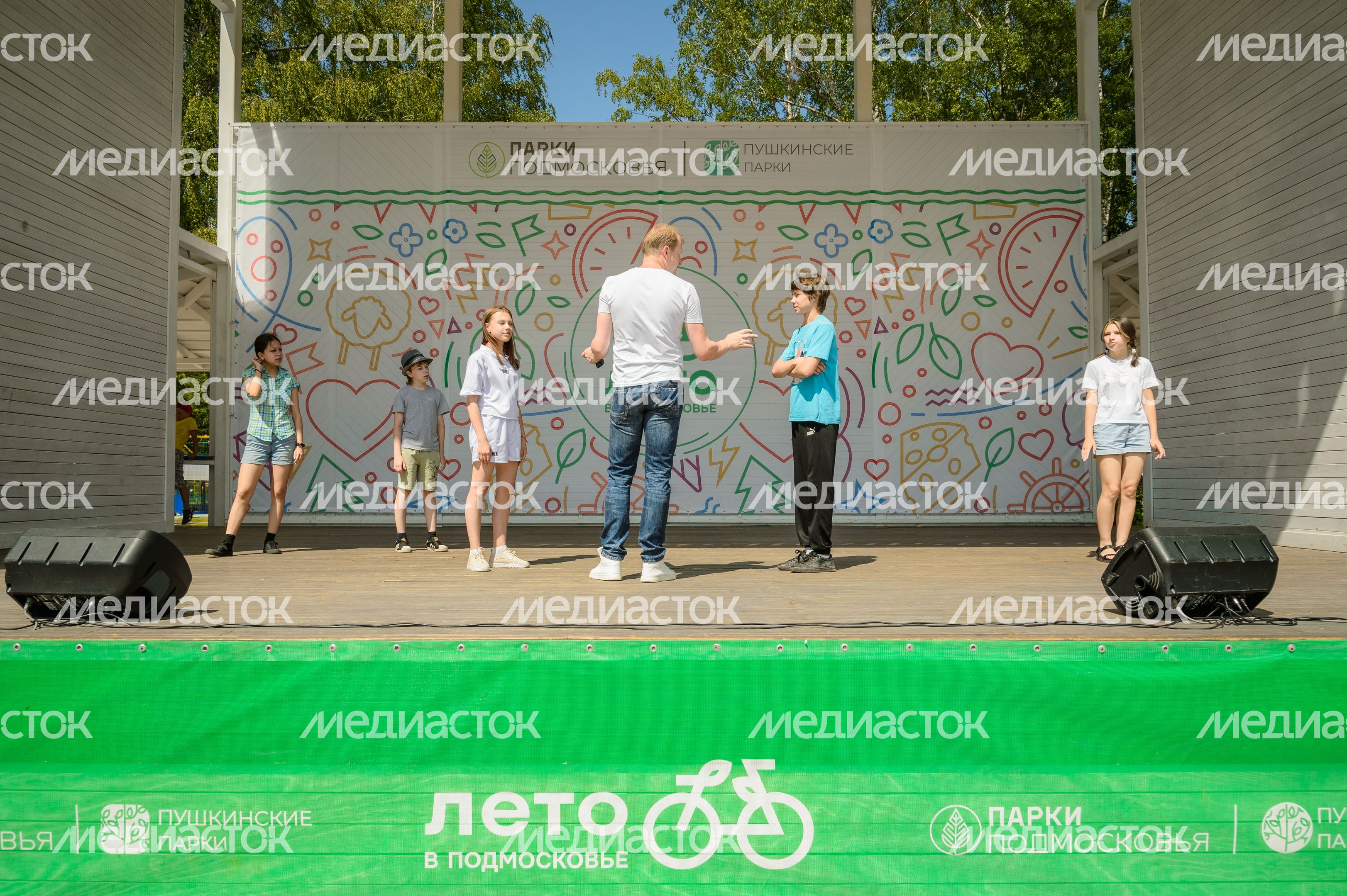Пушкино. Фестиваль "Подмосковье без границ" Пушкино. Фестиваль "Подмосковье без границ"