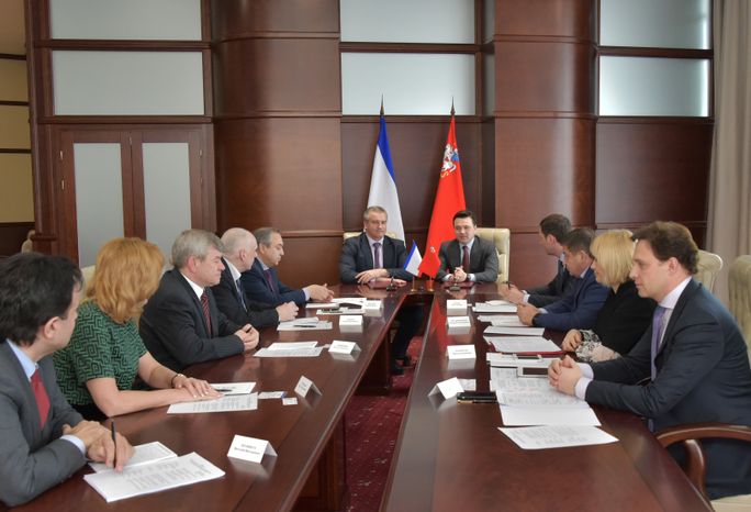 А. Воробьев и глава Республики Крым С. Аксенов подписали соглашение о сотрудничестве