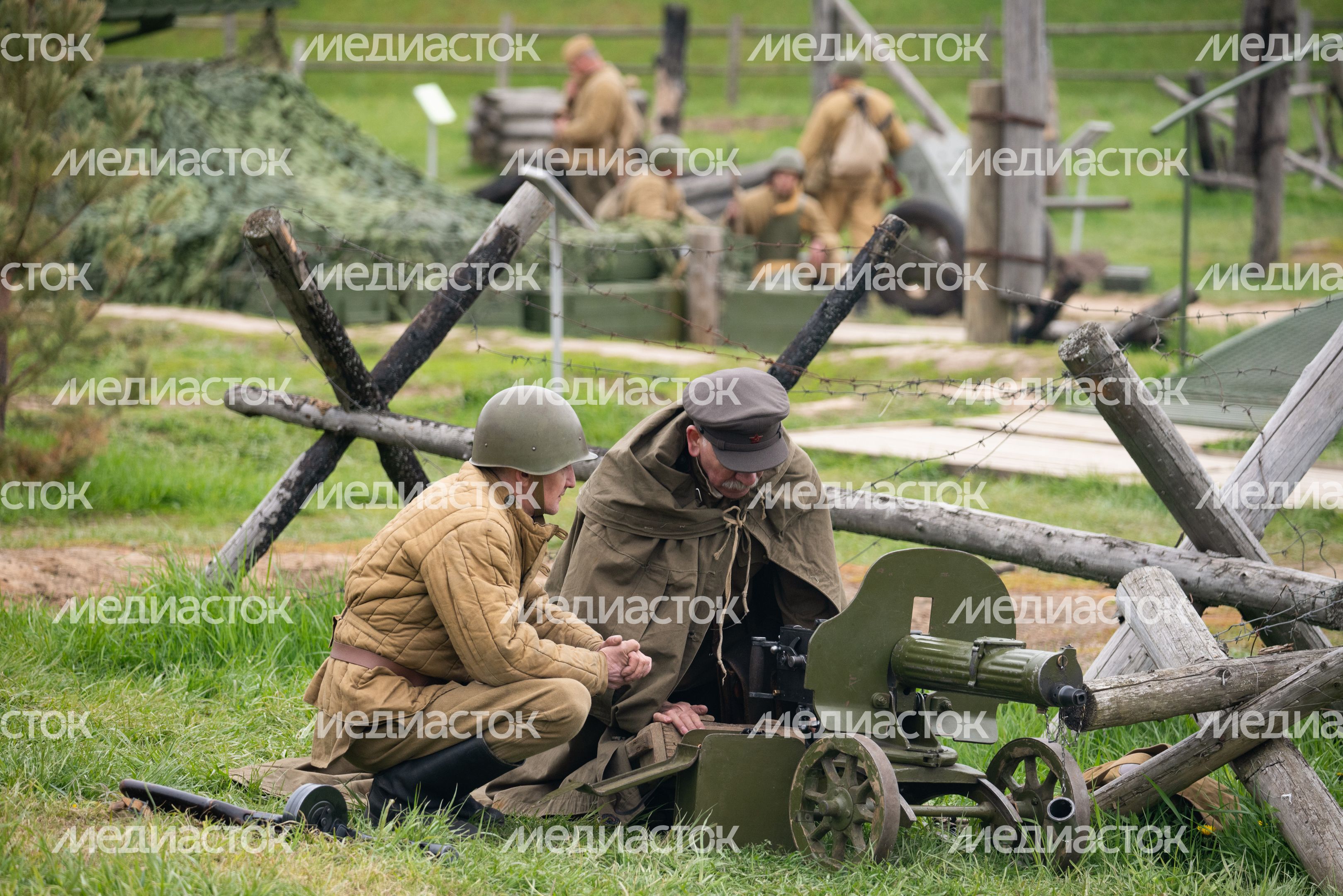 Военно-историческая реконструкция «Штурм Кенигсберга» в День Победы в парке «Патриот» Одинцовского округа Военно-историческая реконструкция «Штурм Кенигсберга» в День Победы в парке «Патриот» Одинцовского округа