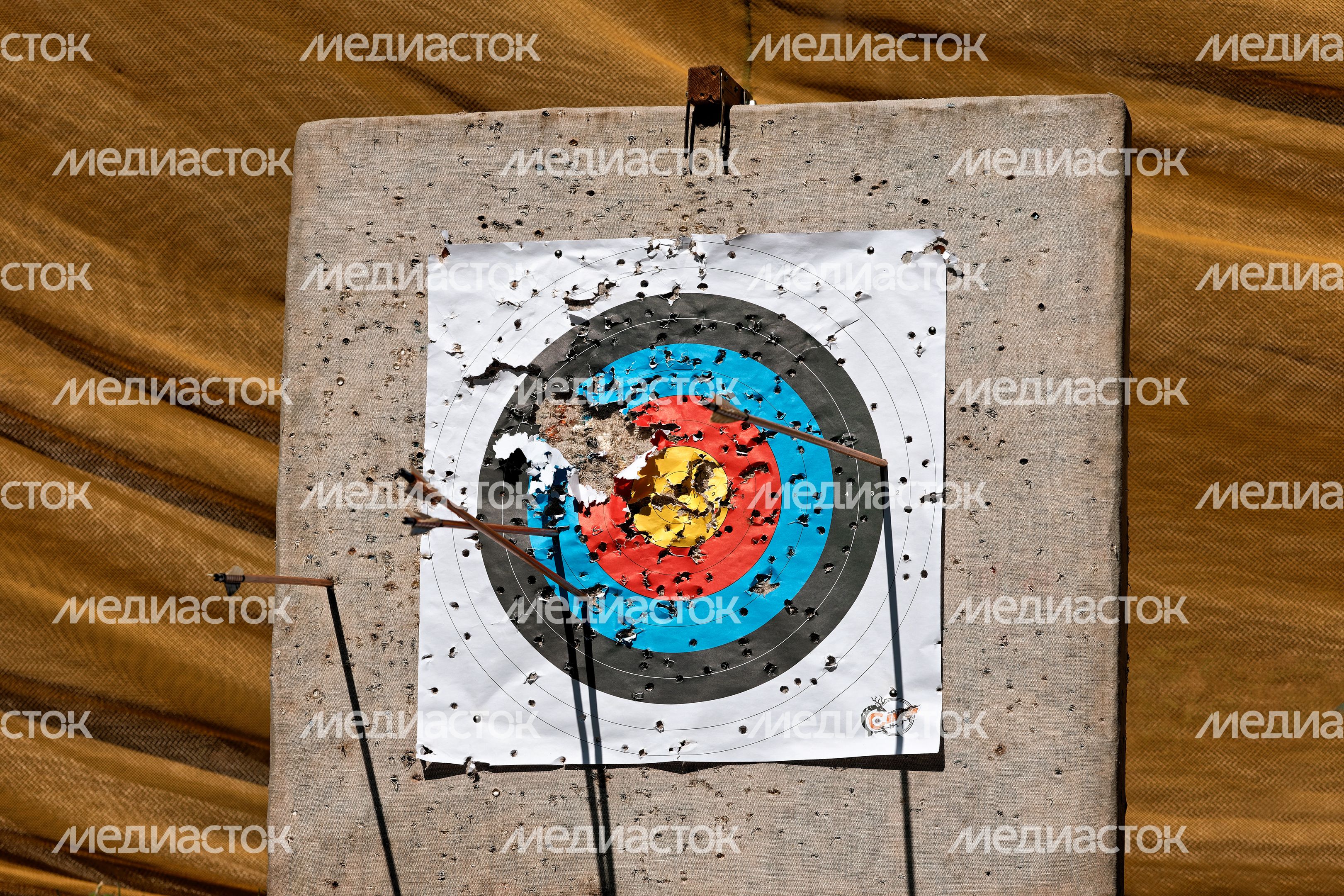 Средневековые развлечения: стрельба из лука на Фестивале исторической реконструкции «Наследие предков-2026» в Раменском Средневековые развлечения: стрельба из лука на Фестивале исторической реконструкции «Наследие предков-2026» в Раменском