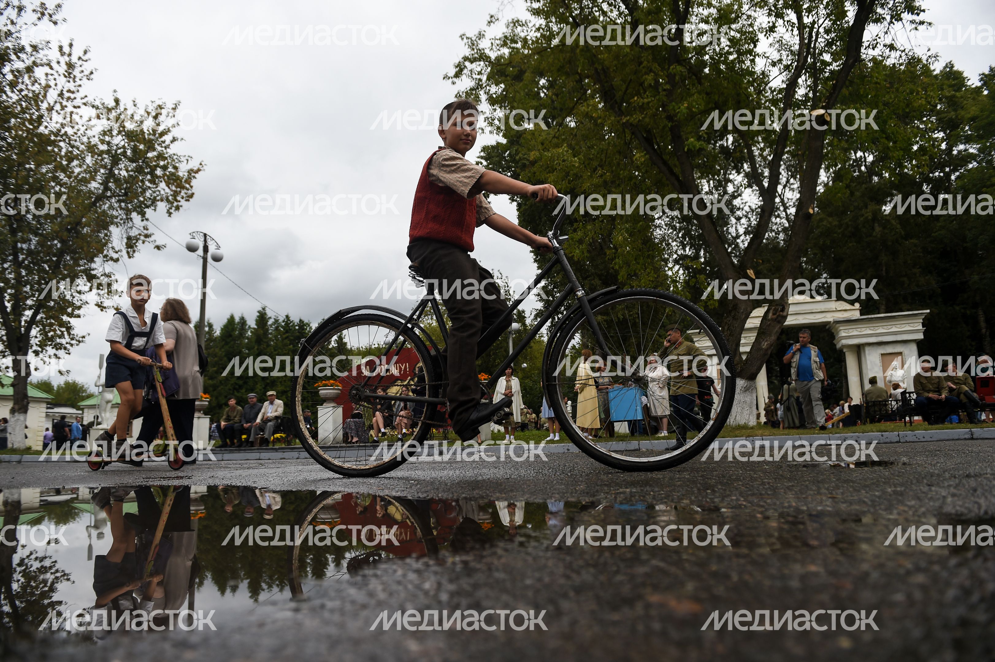 Андрей Воробьев посетил съемочную площадку фильма Ильинский Рубеж