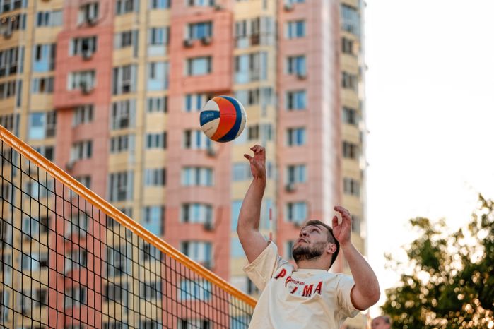 Пляжный волейбол на новой площадке «Пойма volley» в Красногорске