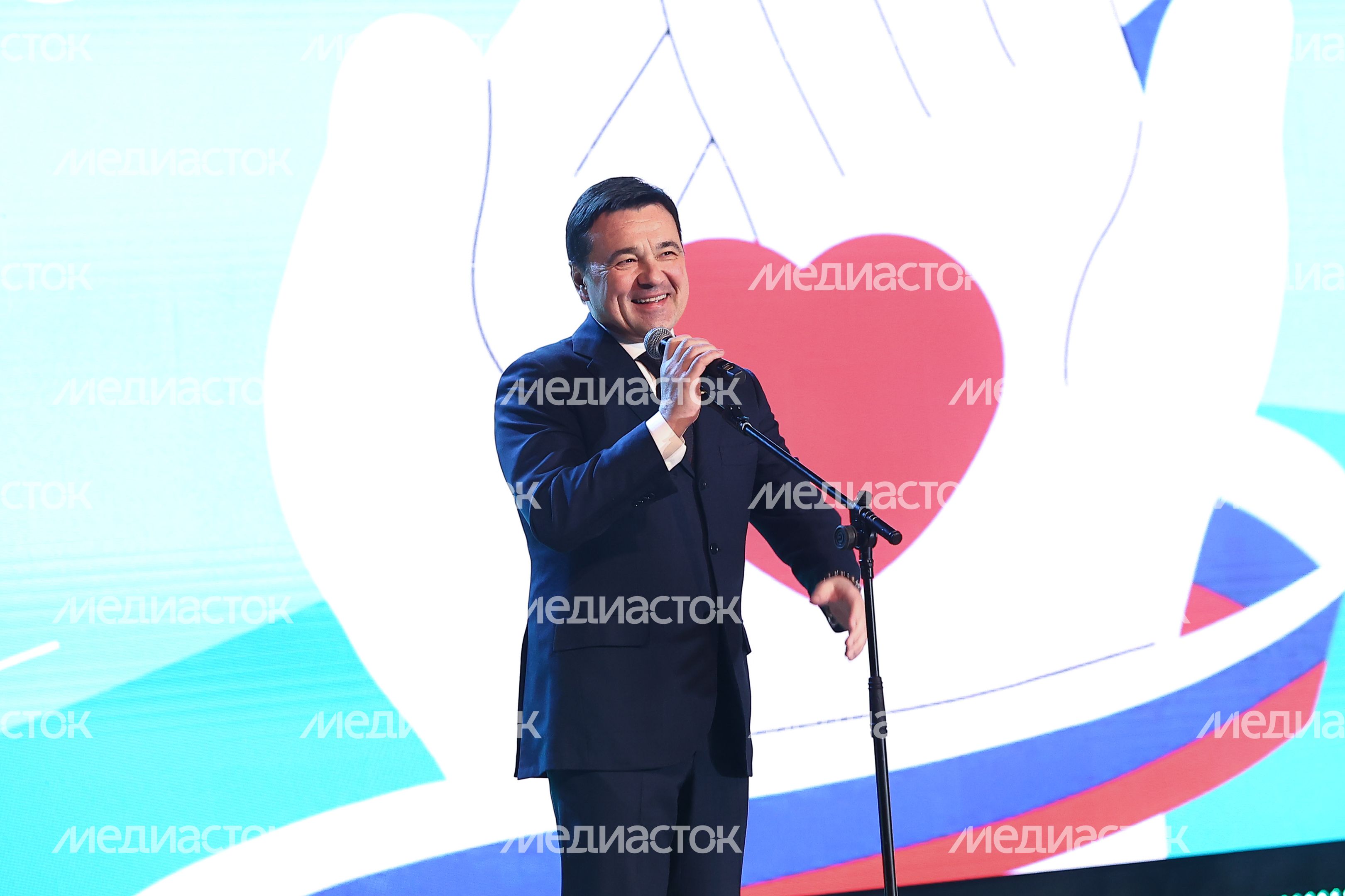 Награждение Губернатором лауреатов губернаторской премии «Мы рядом. Доброе дело»